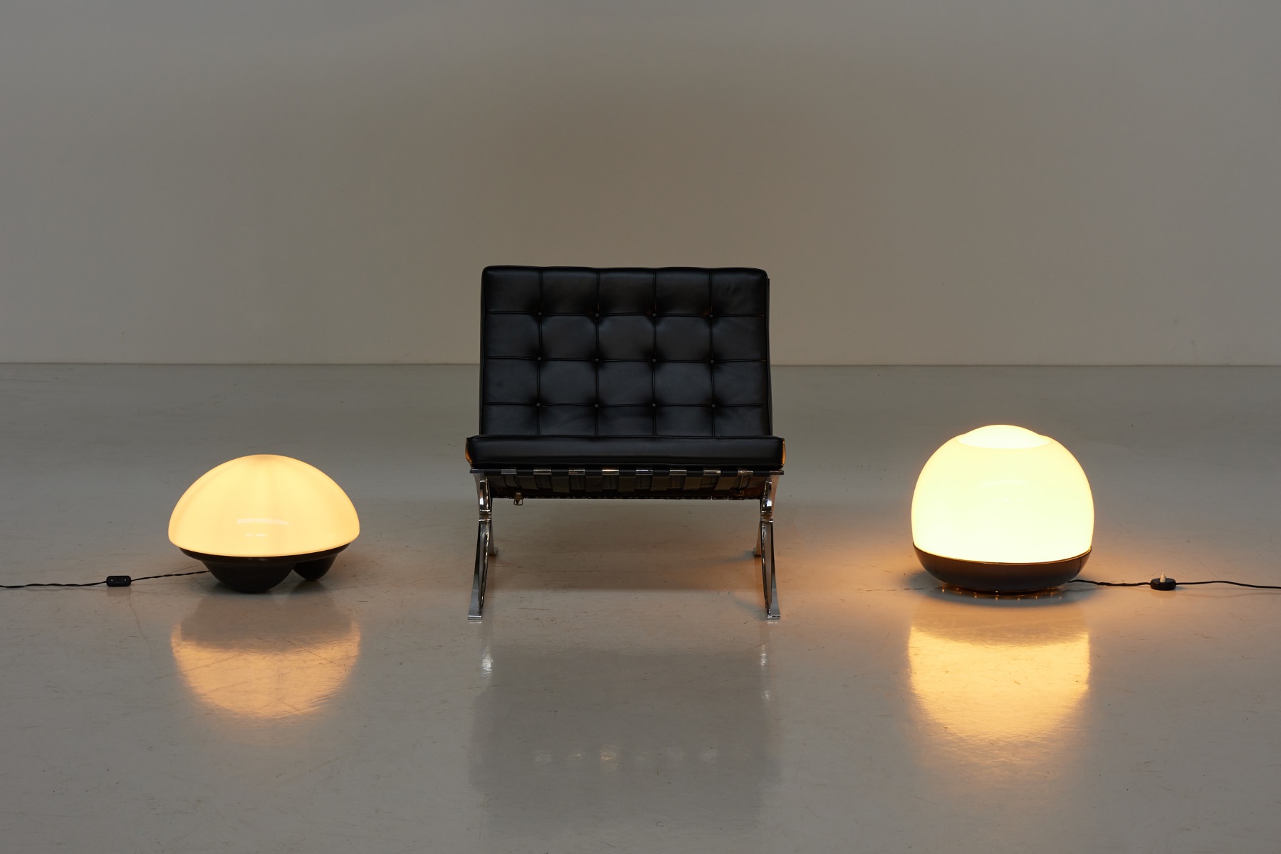 Italian lighting design Platea lamp from the 1960s