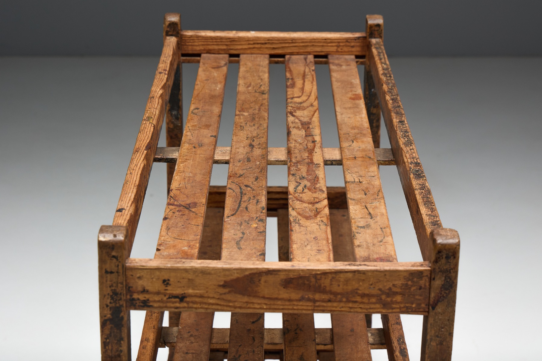 Gallery level folk art bakery rack