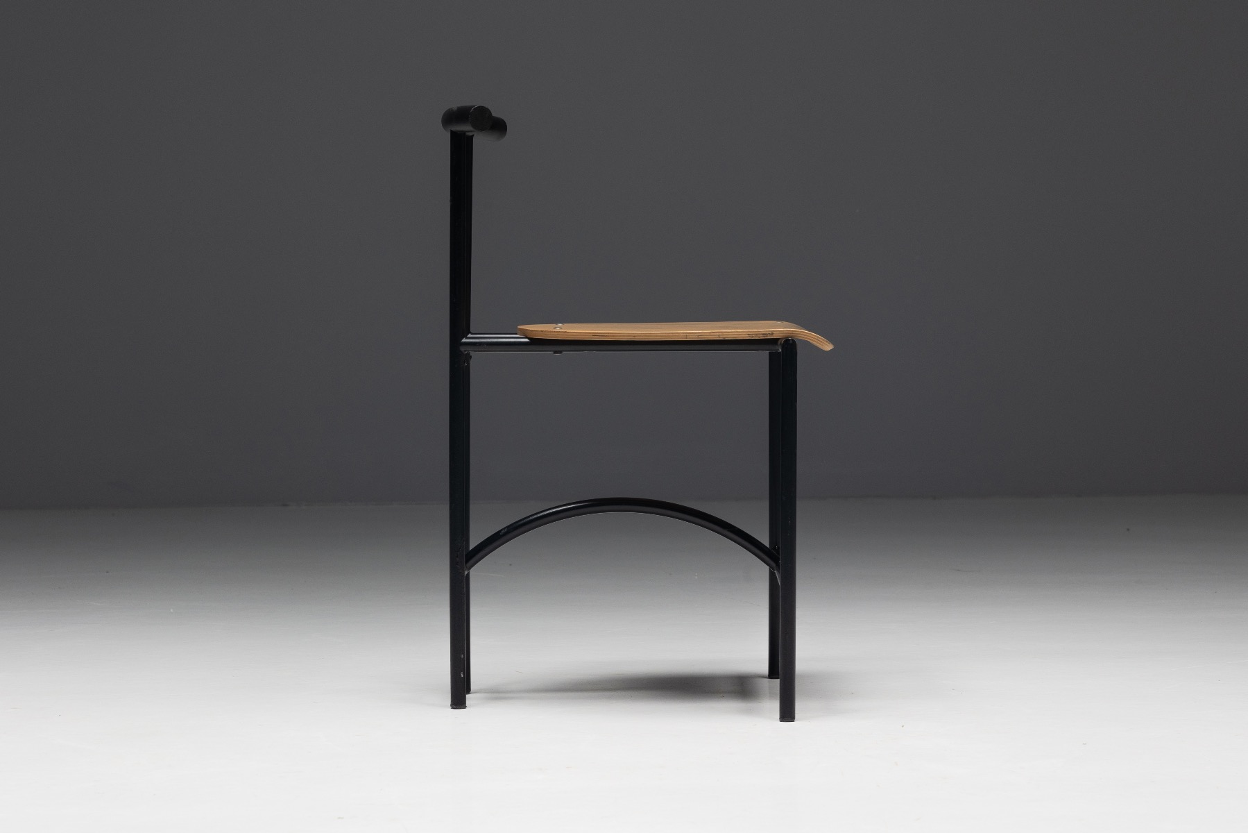 Postmodern Italian dining chairs 1980s
