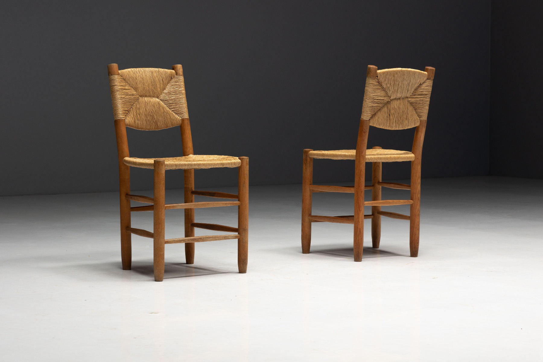 Design heritage Bauche chair by Charlotte Perriand