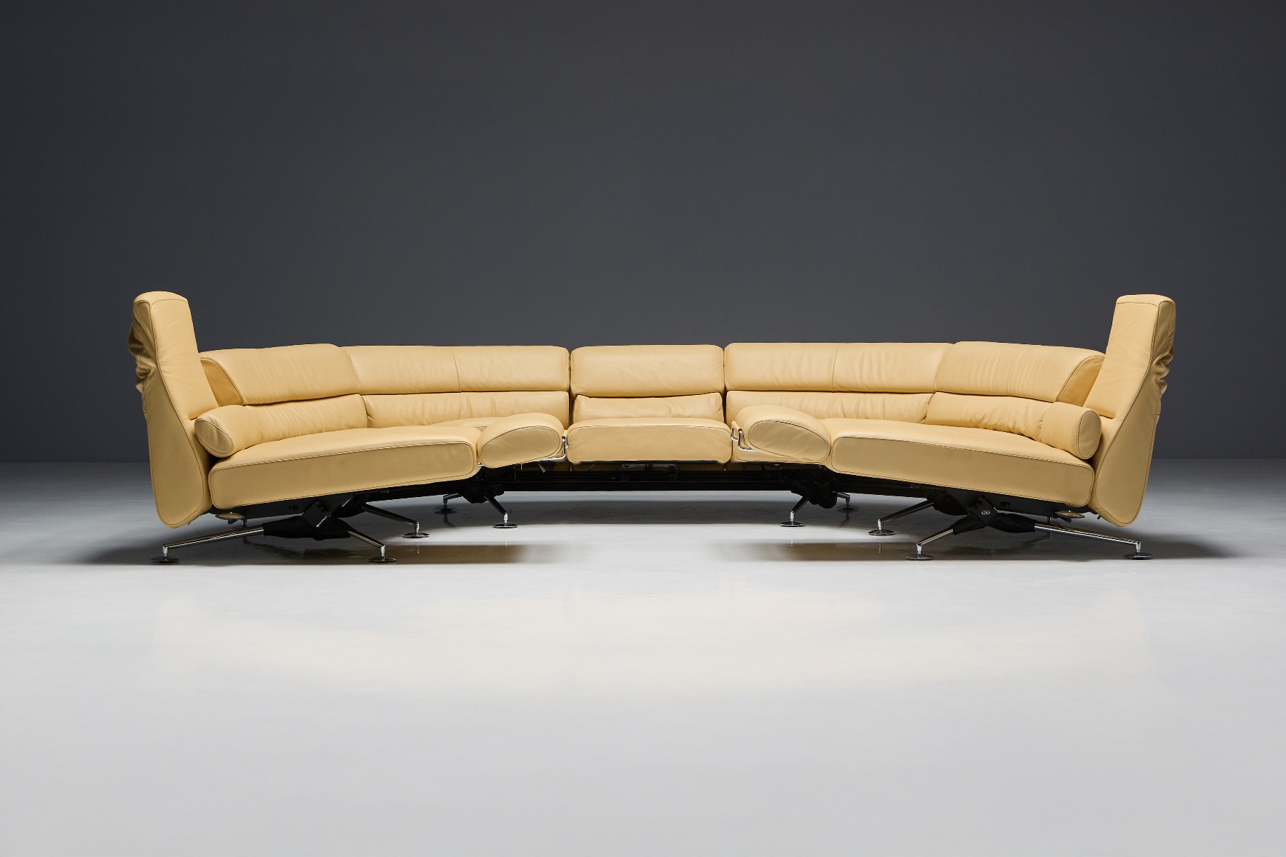 Modernist De Sede sofa with sculptural silhouette