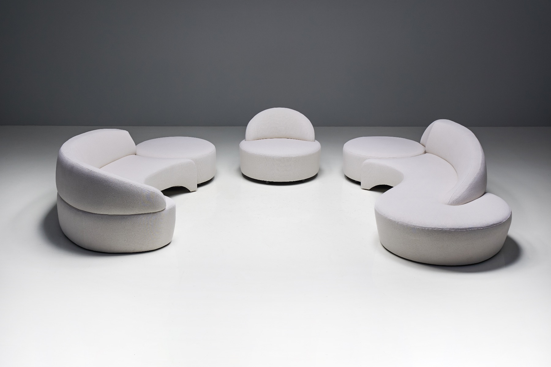 Vladimir Kagan luxury sofa