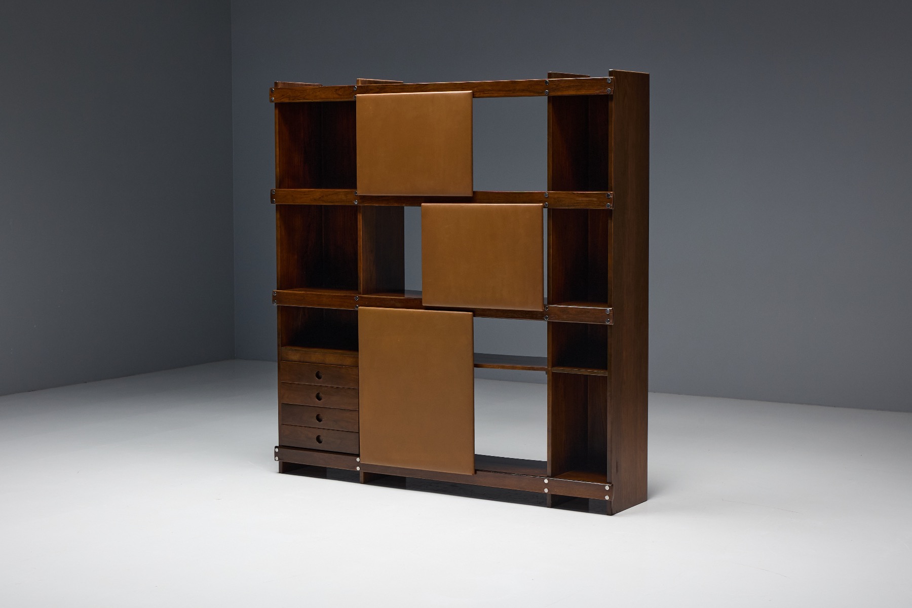 Brazilian modern Adolpho shelving unit