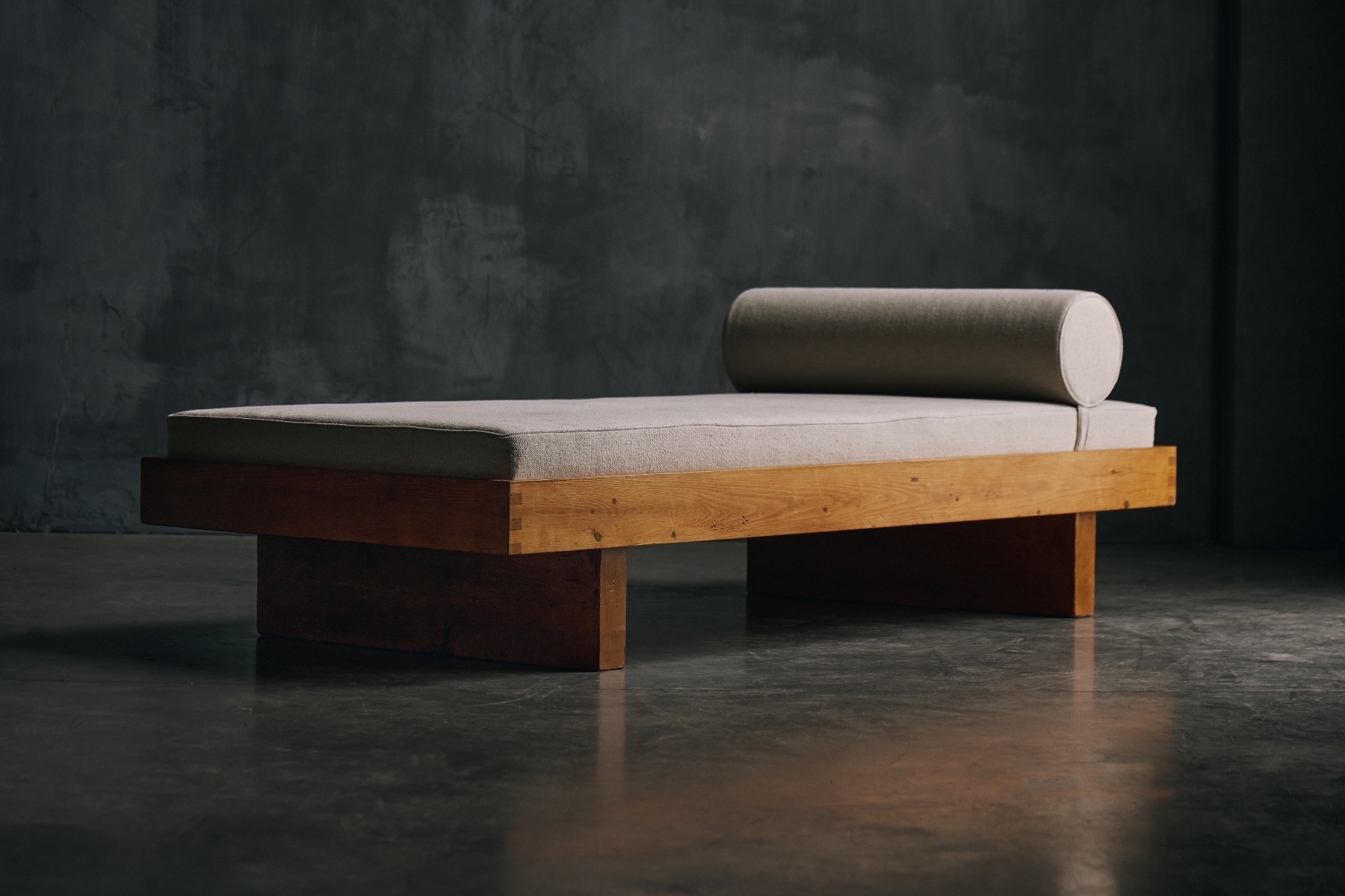 Charlotte Perriand Les Allues daybed
