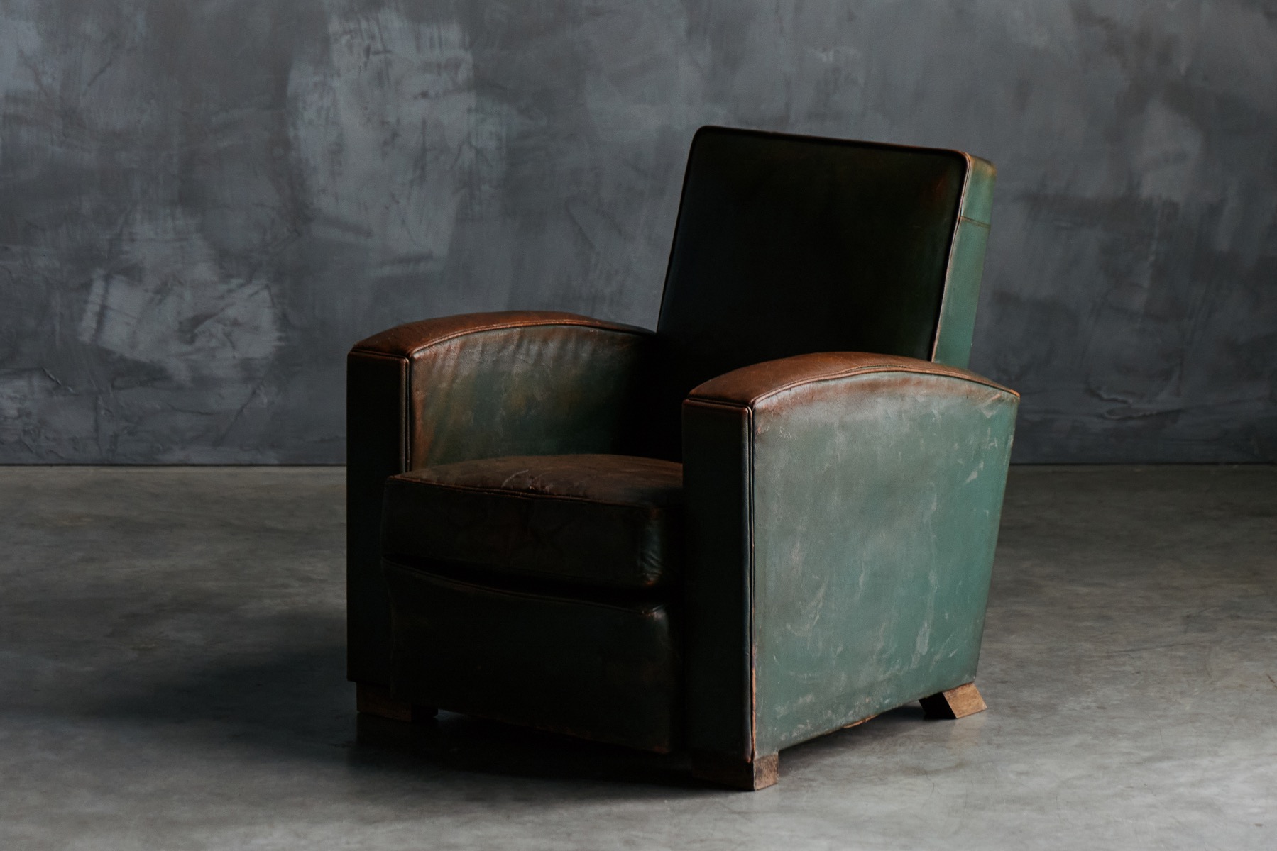 French 1930s leather club armchairs