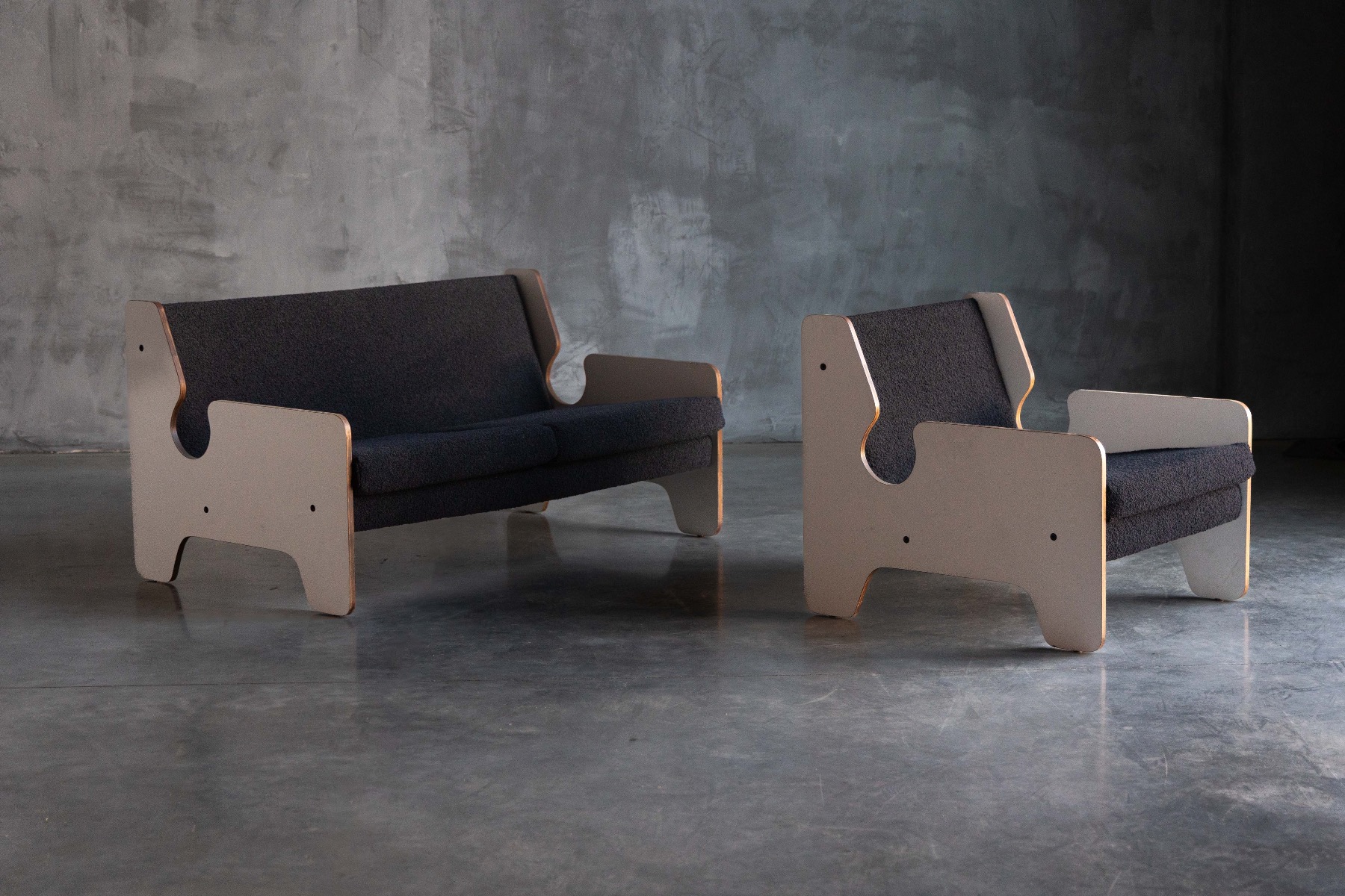 Expressive postmodern lounge chair in Italian design