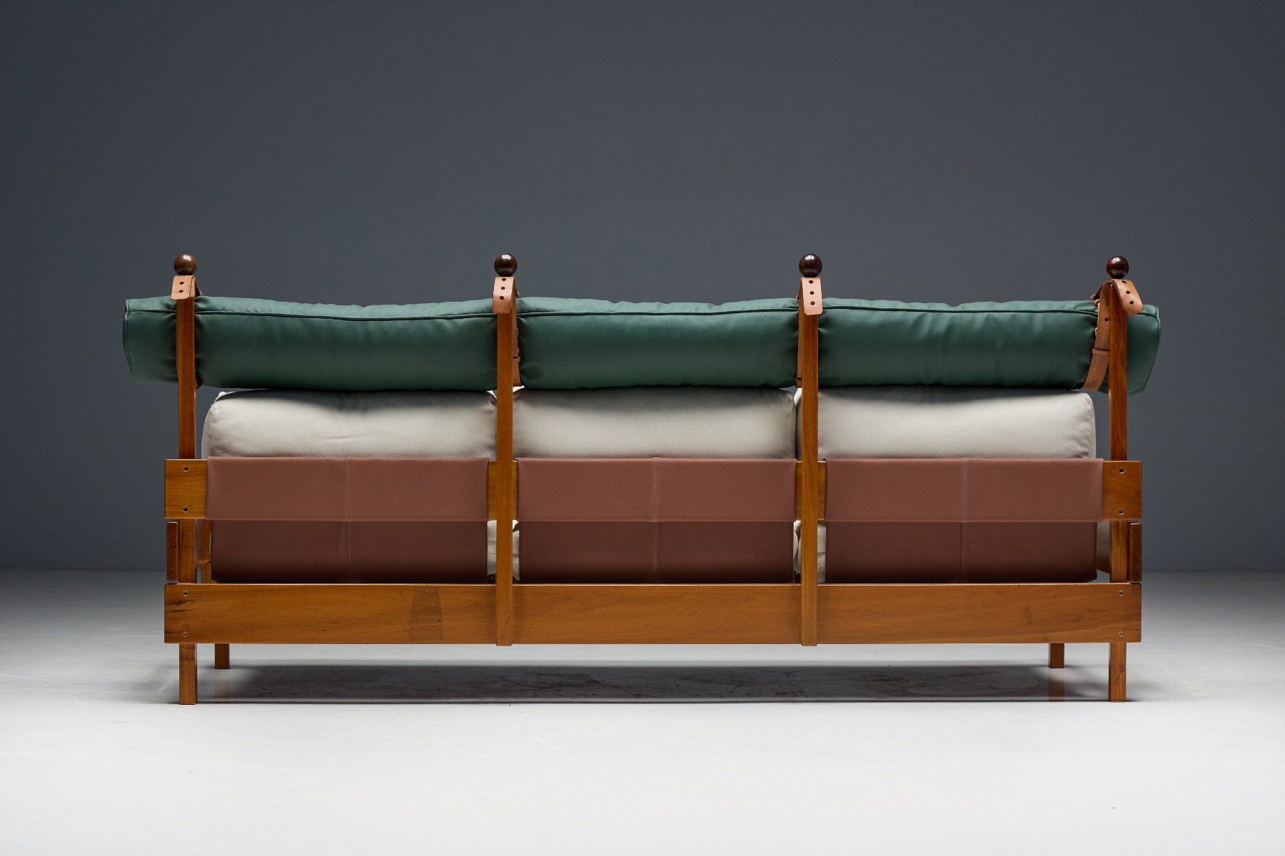 Authentic 1963 Tonico lounge seating
