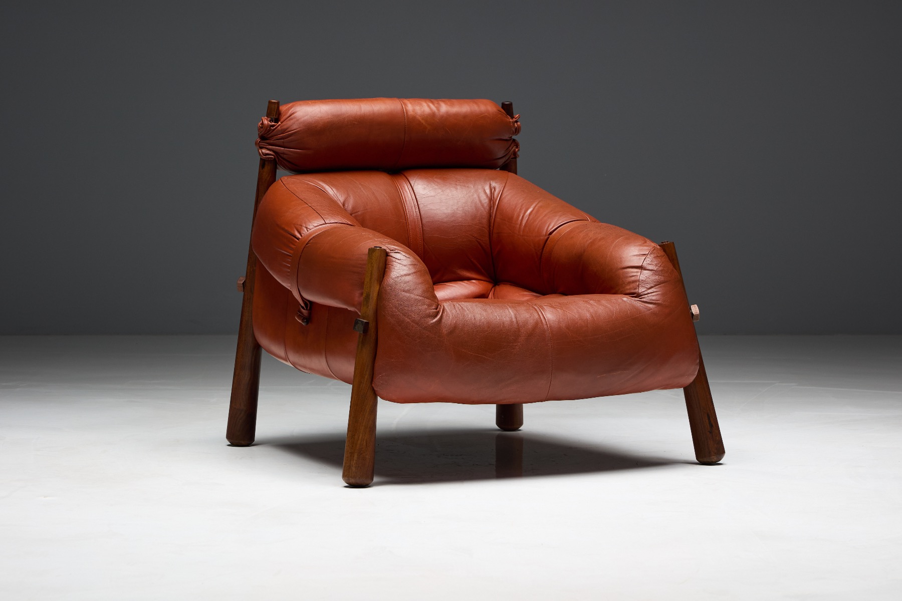 Architectural MP-81 lounge chairs