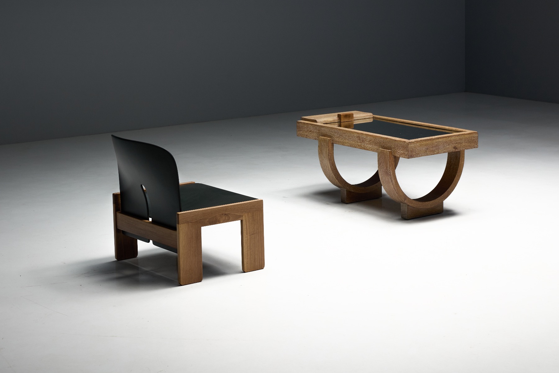 Sculpted oak Art Deco coffee table with graphic form