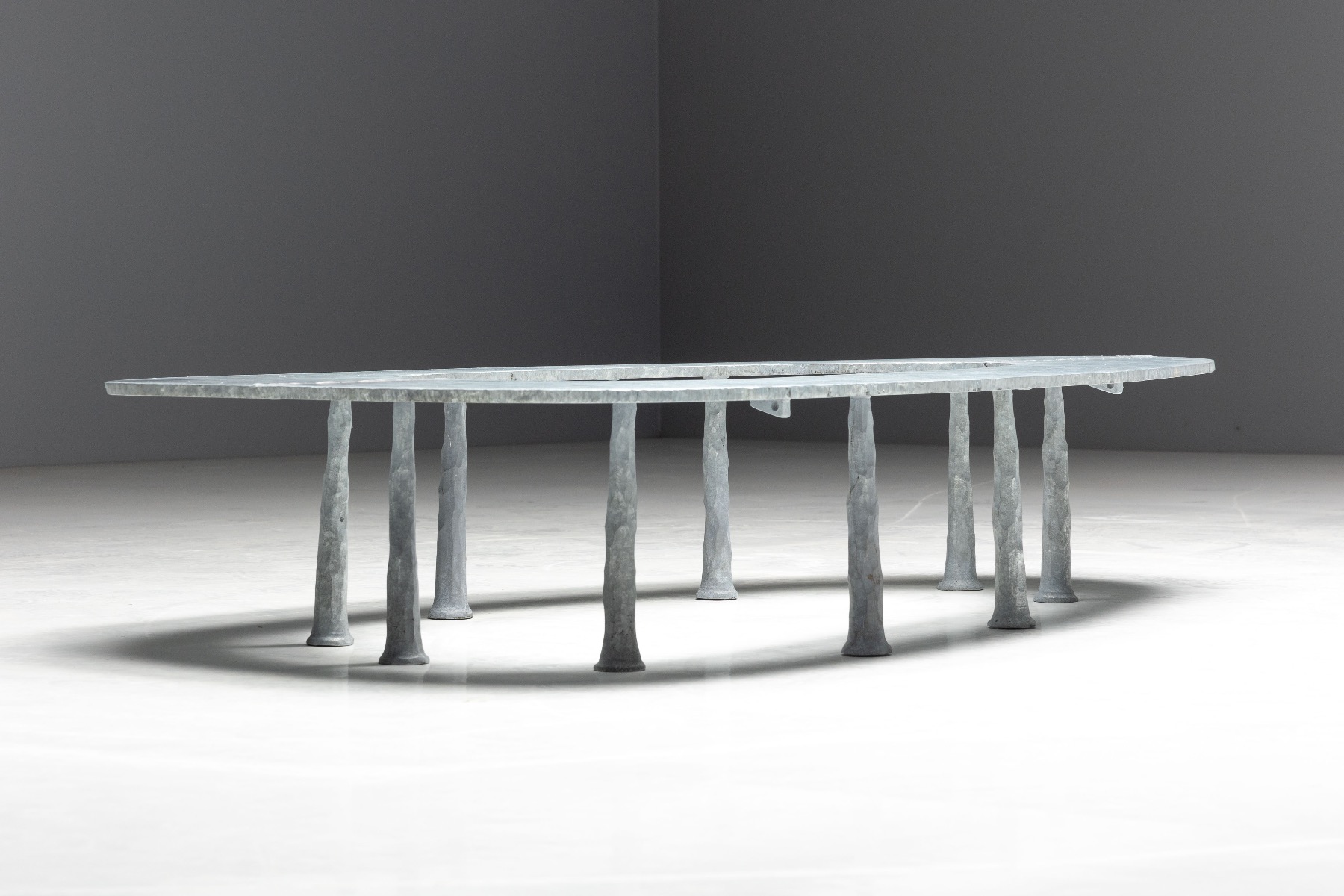 Exclusive Atelier Serruys contemporary low table