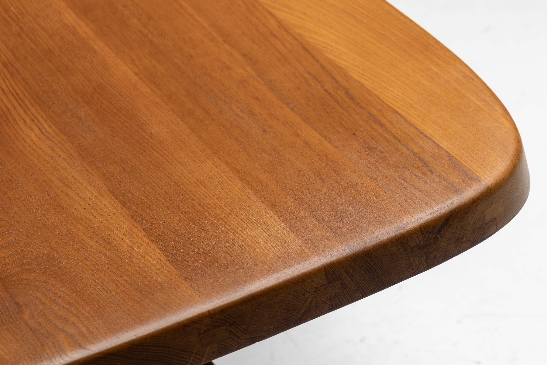 Museum level T35 dining table designed by Pierre Chapo