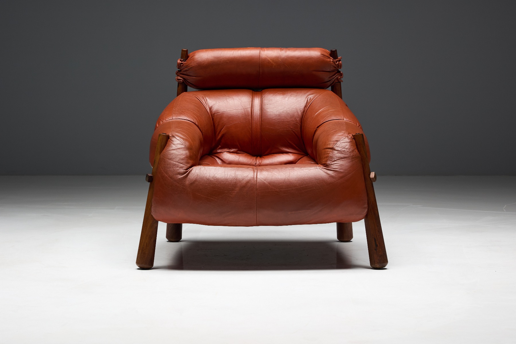Percival Lafer MP-81 modern chairs