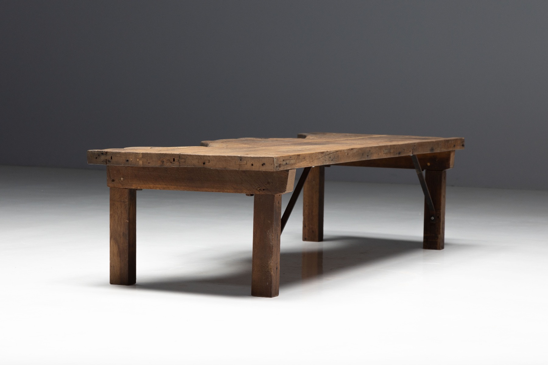 Gallery level artisan jeweller coffee table