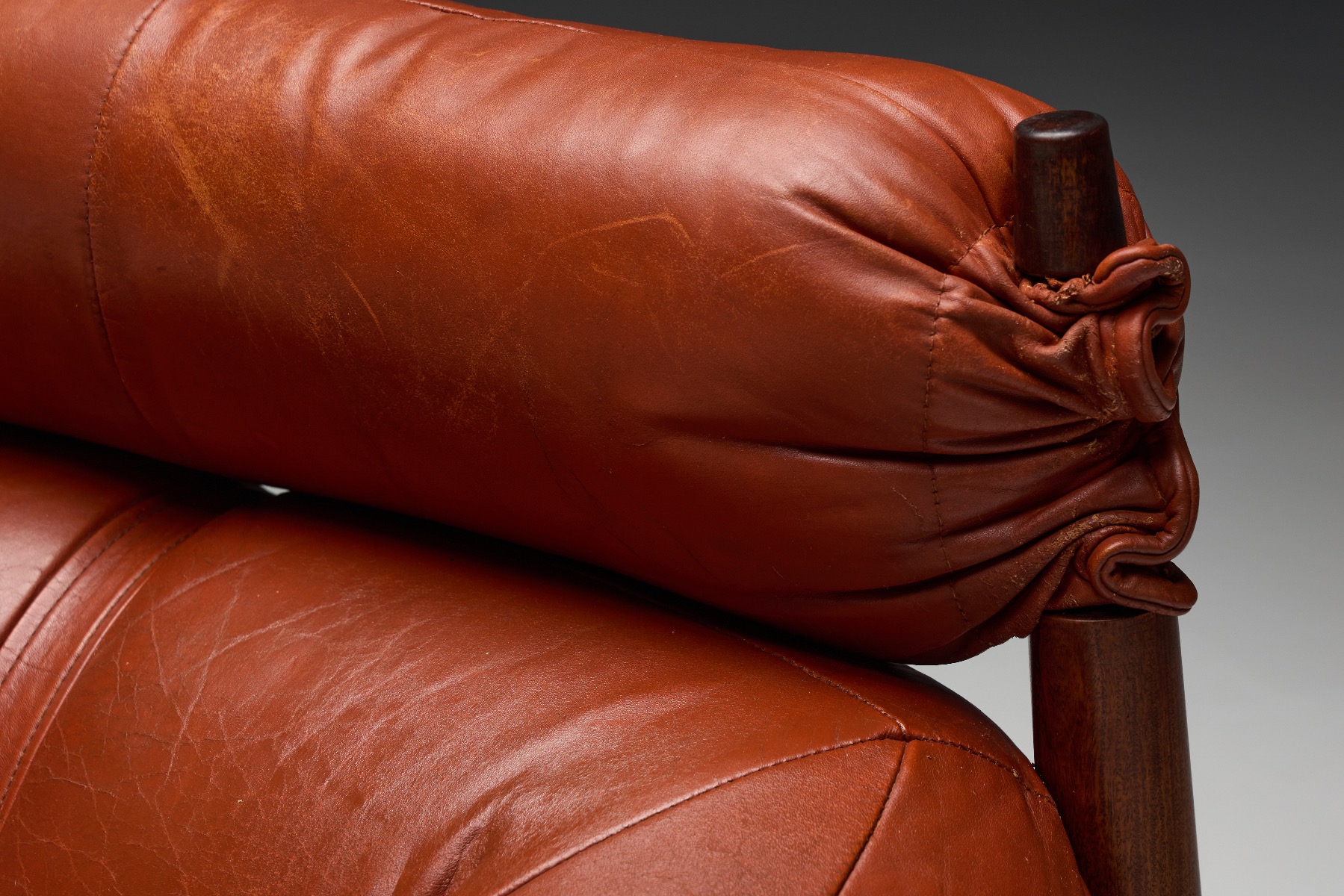 Pair of Brazilian MP-81 lounge chairs