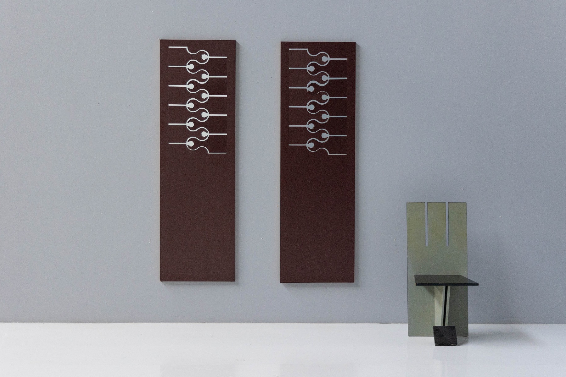 Expressive Italian design hall stand from the 1970s

