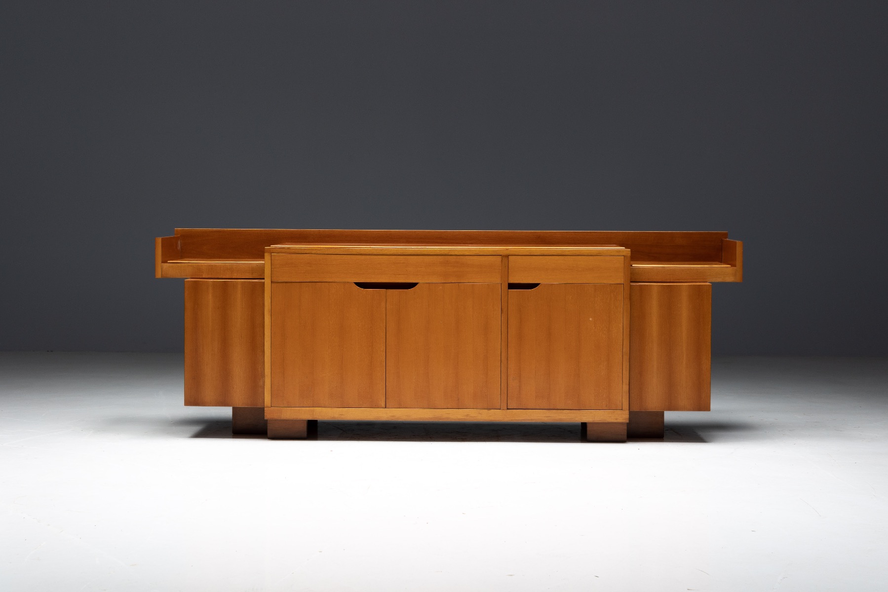 1970s Italian modern sideboard