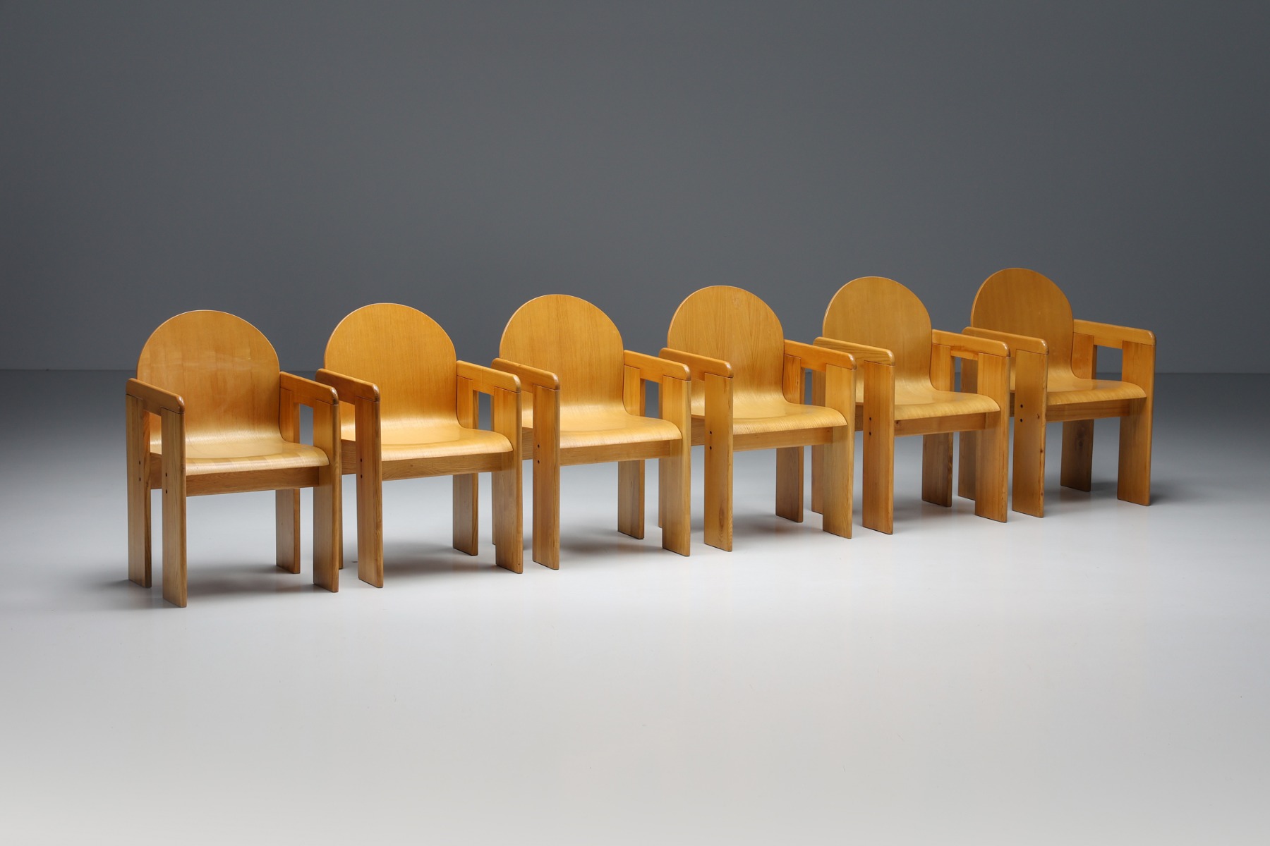 Afra and Tobia Scarpa plywood dining chairs Italy from the 1970s design