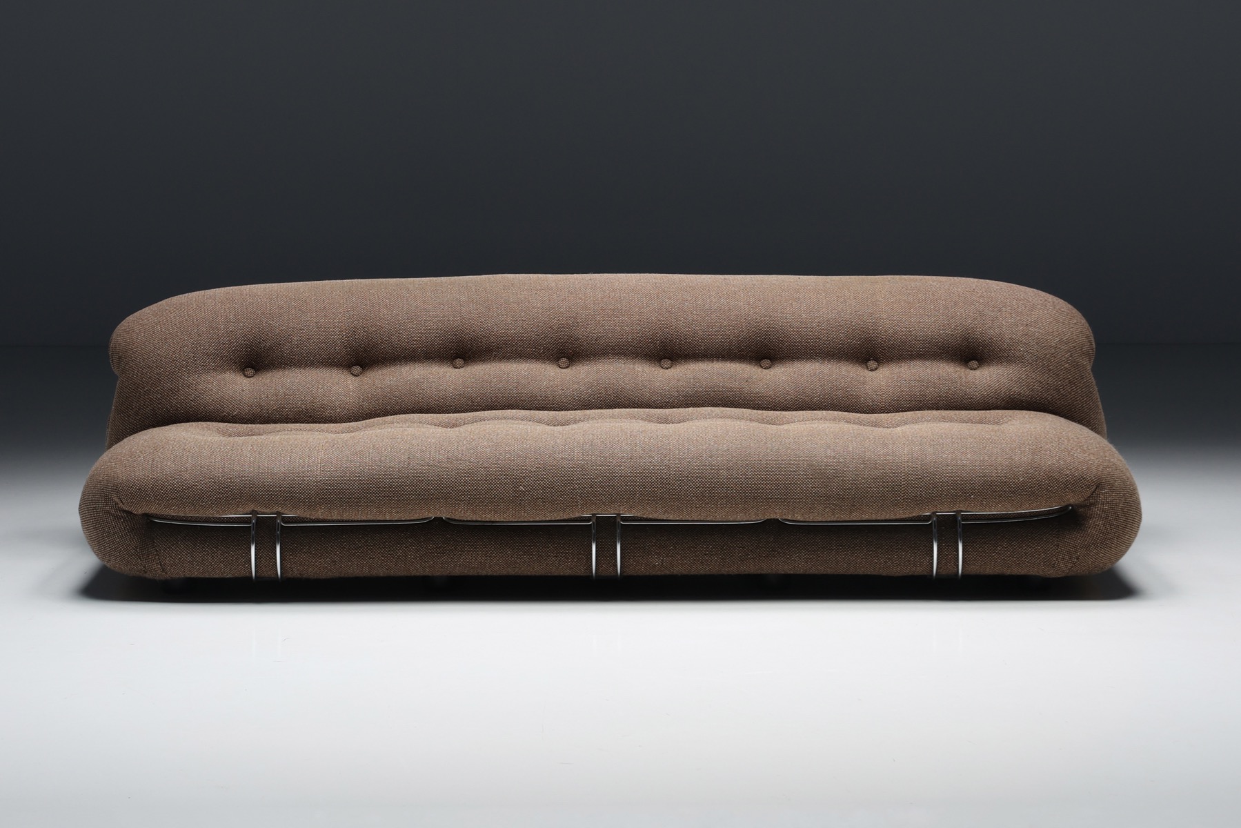 Afra and Tobia Scarpa Soriana sofa for Cassina design