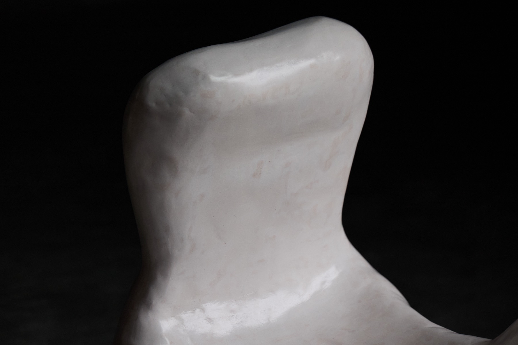 Contemporary sculpture Lady Ivy Anna Aagaard Jensen