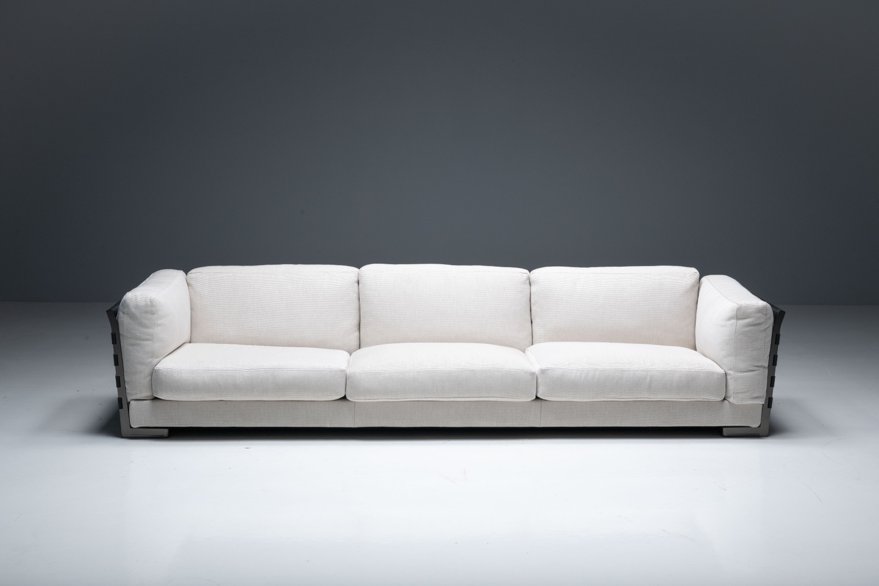 Antonio Citterio Cestone sofa for Flexform design