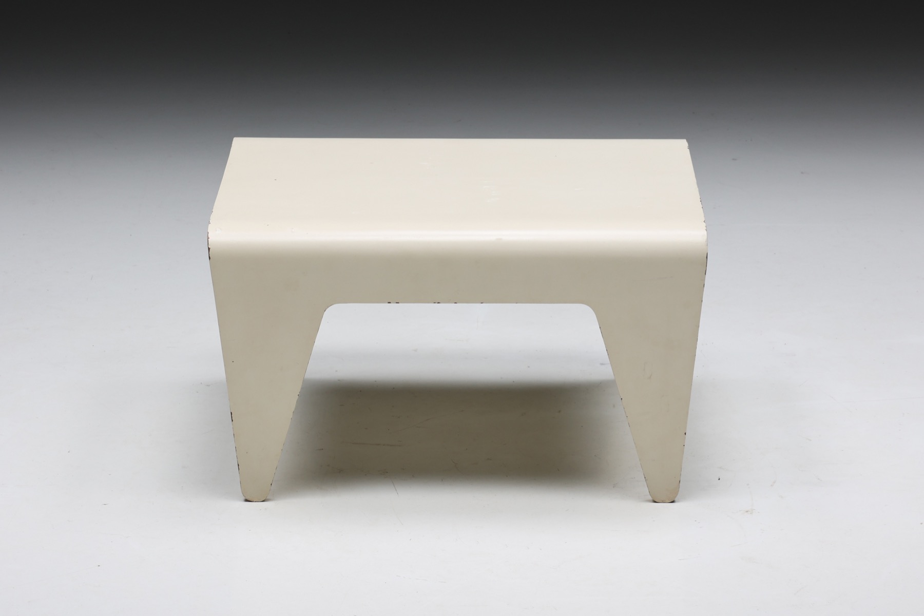 Marcel Breuer nesting table in plywood for Isokon design