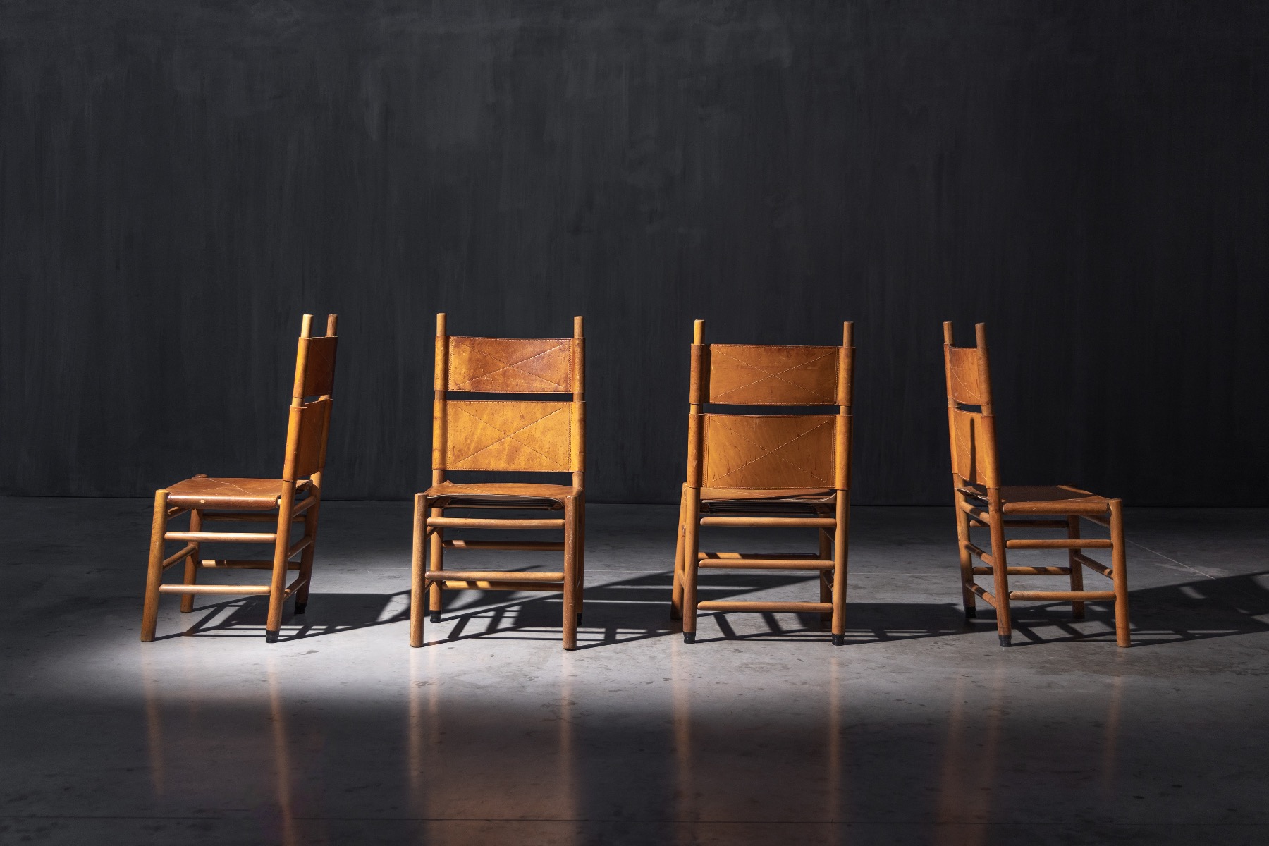 1980s Kentucky folding chair by Carlo Scarpa