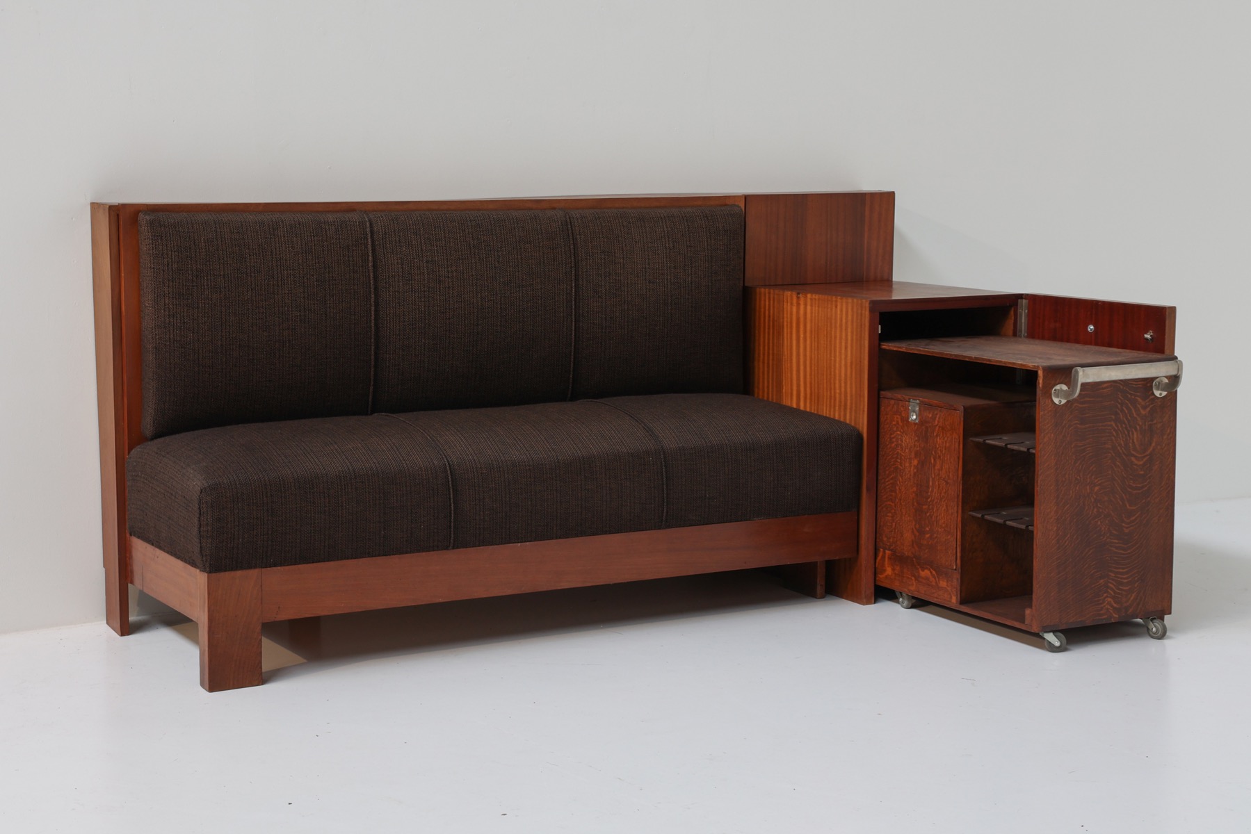 John van Zeeland living room set in modernist design