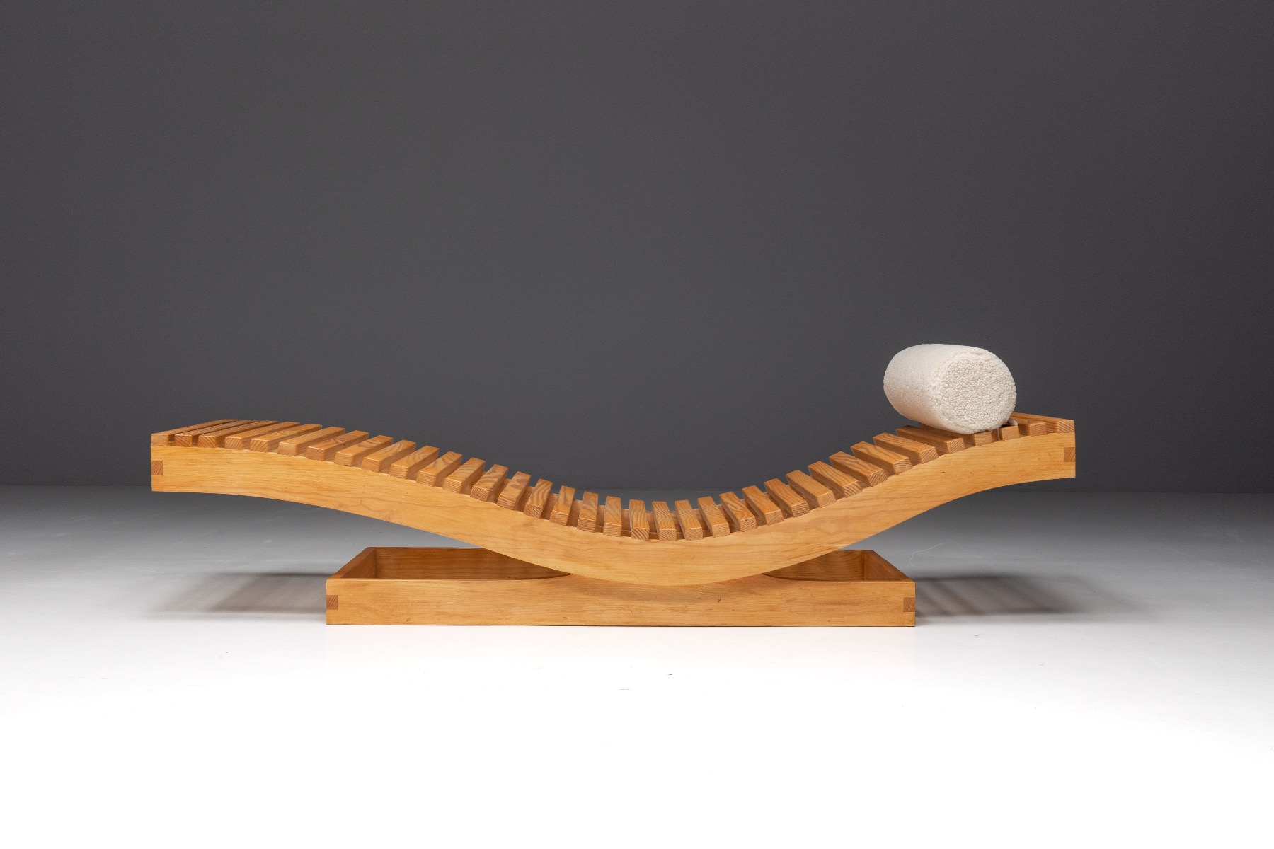 Maison Regain lounge chair in solid wood design