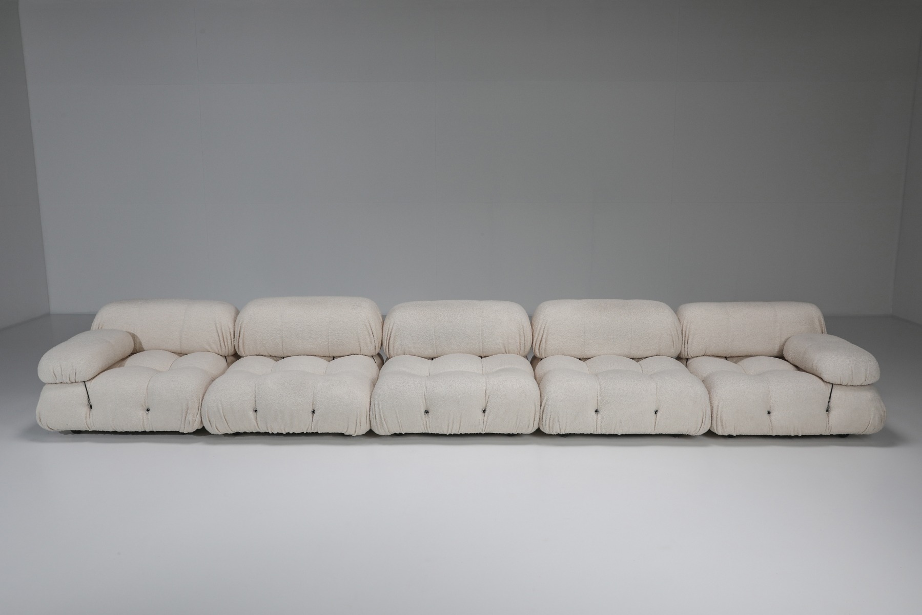 Mario Bellini Camaleonda sofa in boucle wool from 1972 design