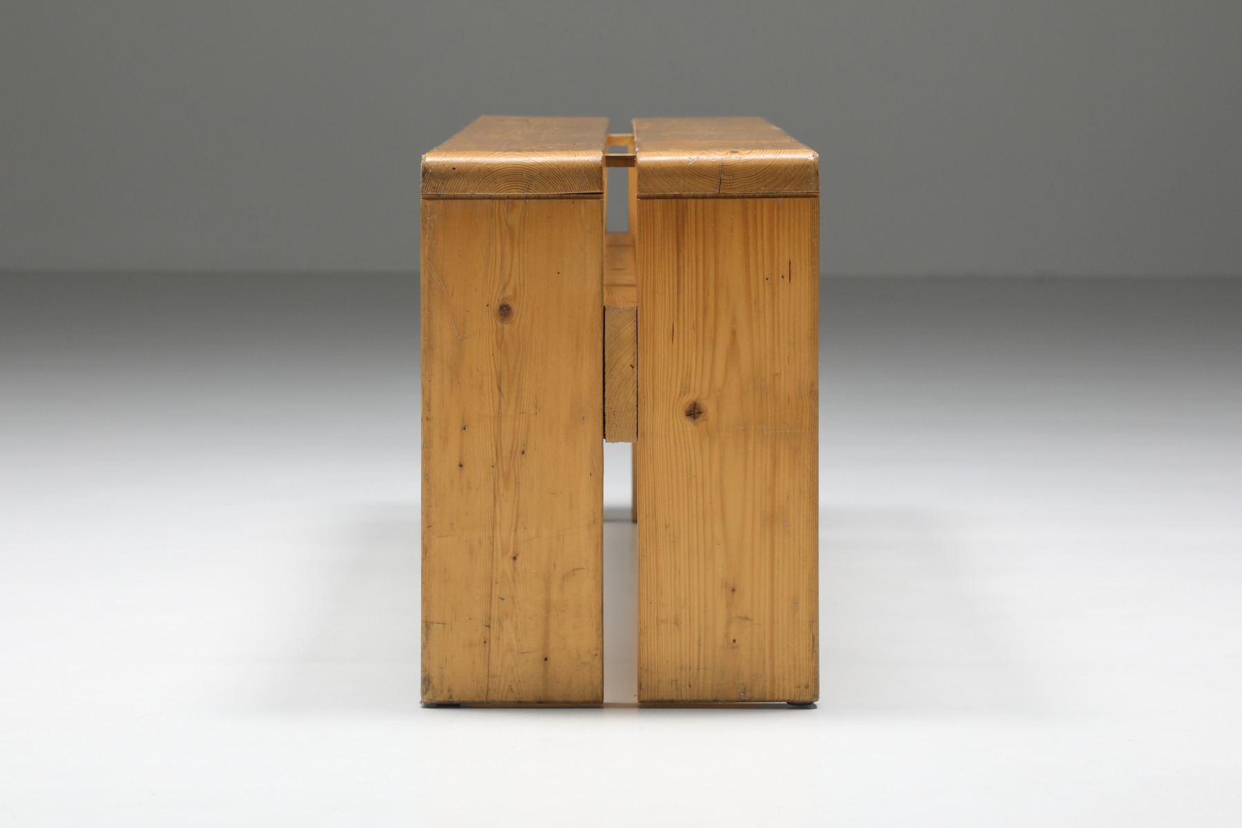 Charlotte Perriand Les Arcs bench from the 1960s design