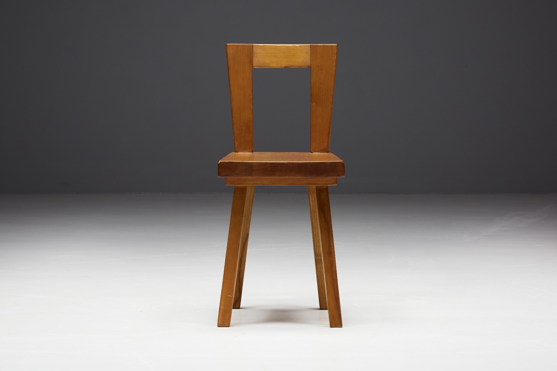 Charlotte Perriand Les Arcs dining chair from the 1960s design