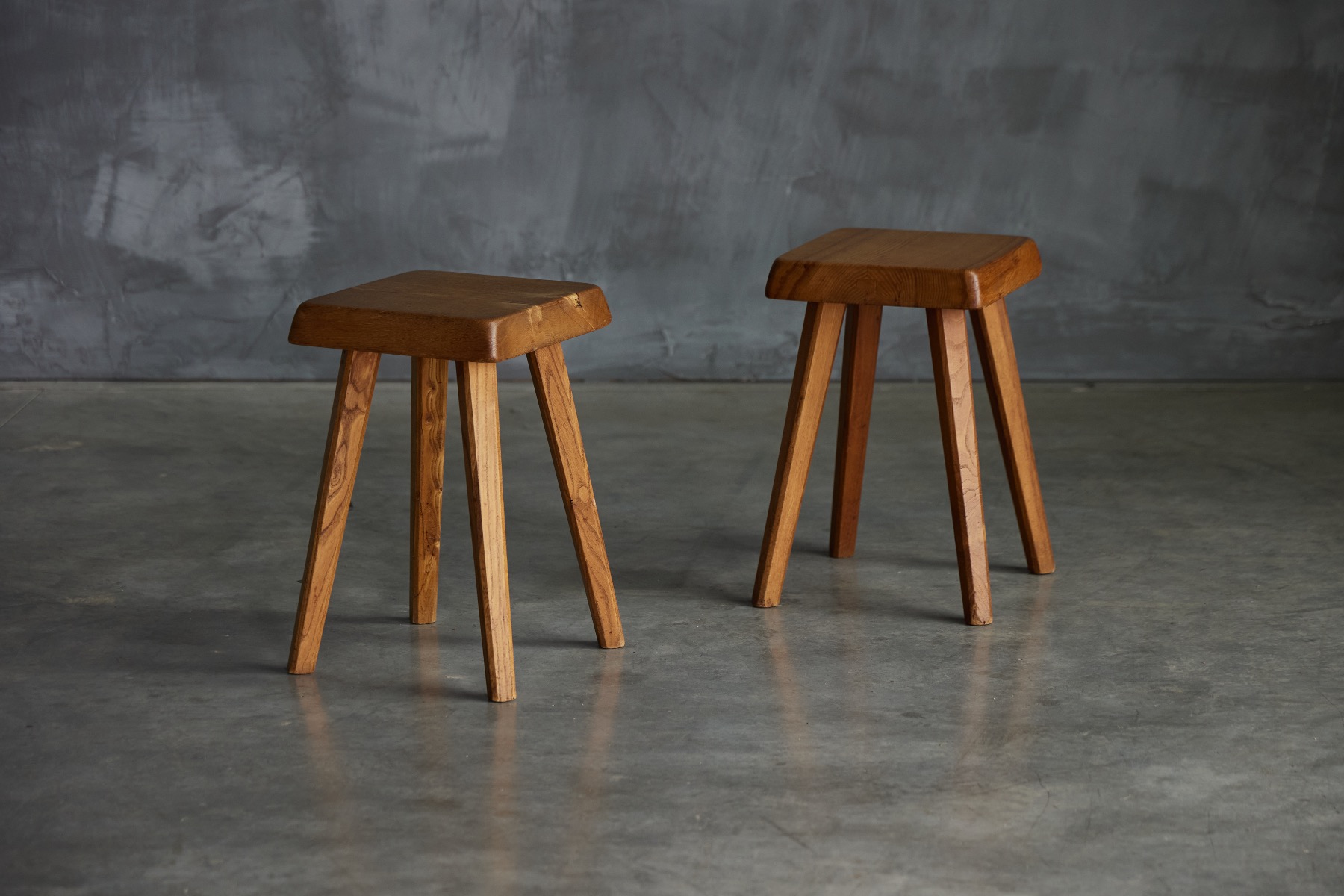 Pierre Chapo S01 stools in solid wood
