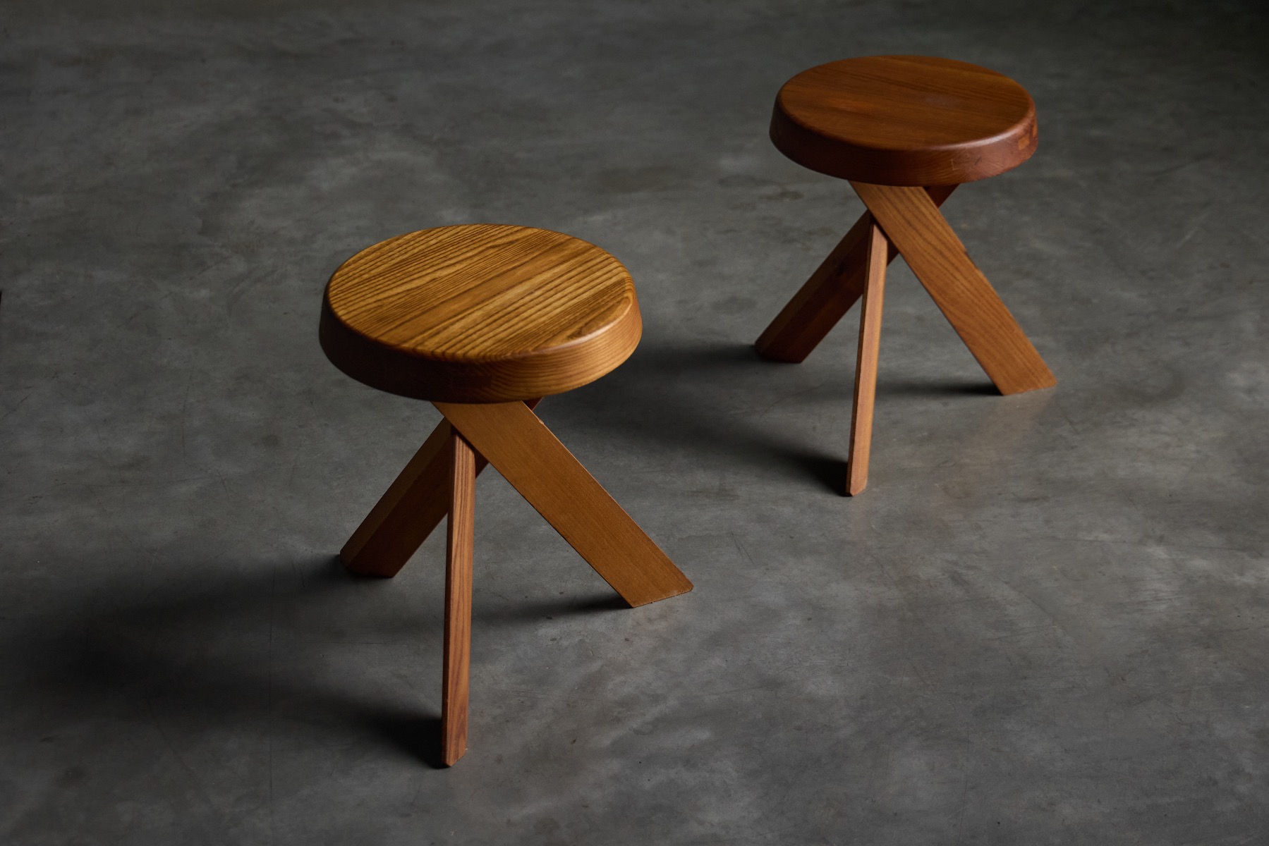 Pierre Chapo S31 stool crafted in solid wood