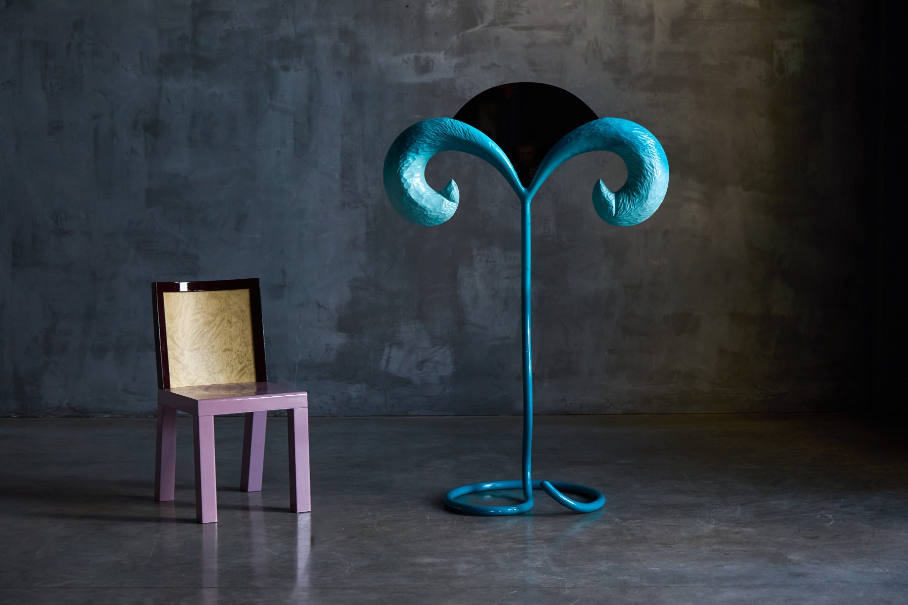 Rare postmodern floor mirror in Gaetano Pesce style from the 1970s