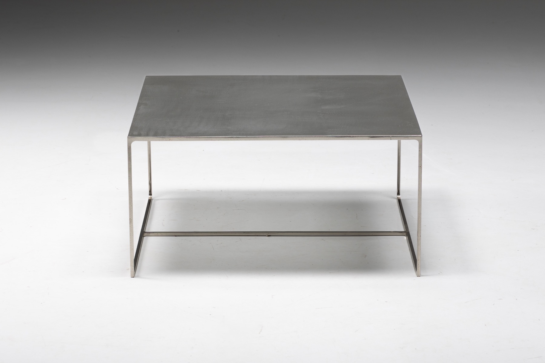 Rodolfo Dordoni Duchamp coffee table for Minotti design
