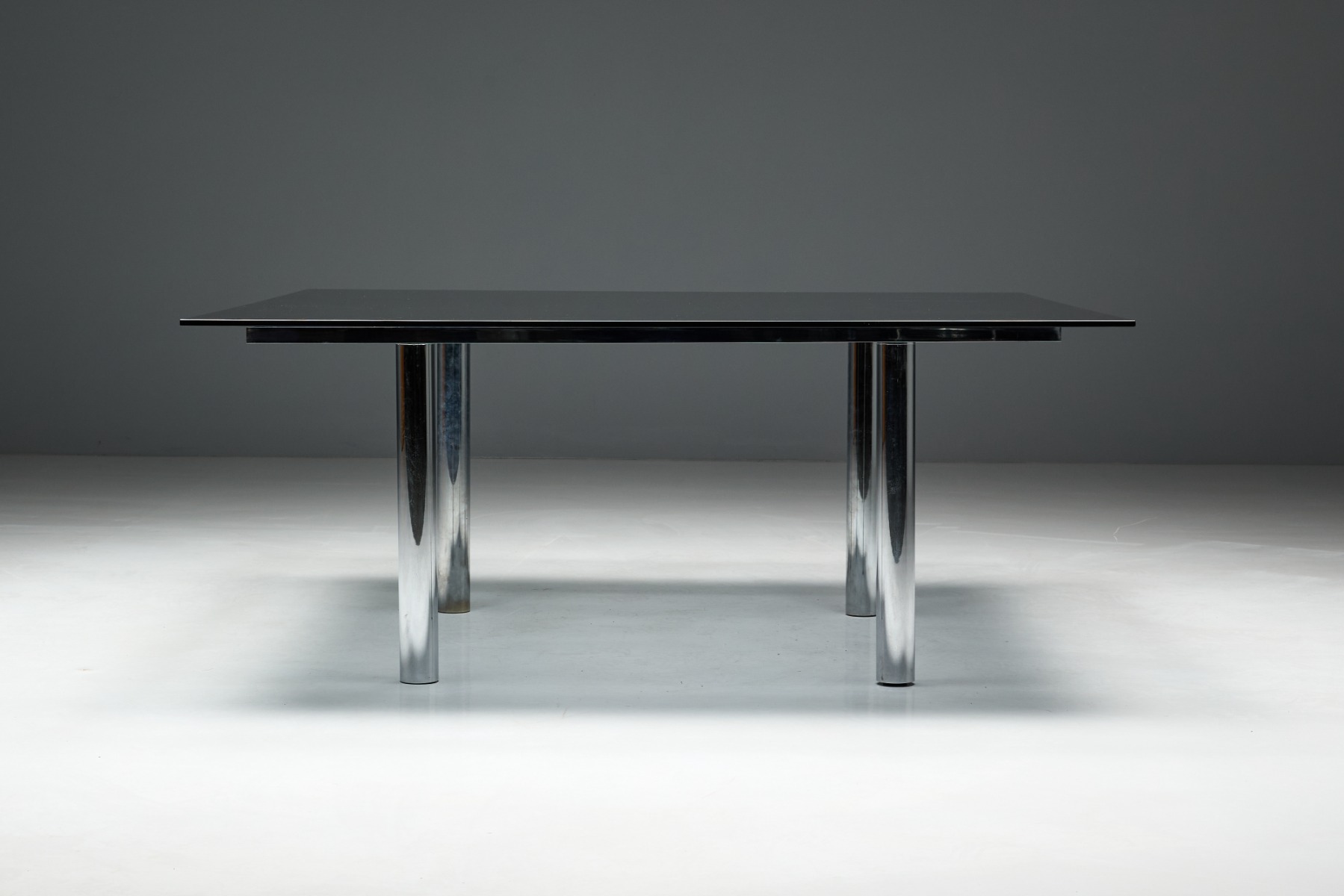 Tobia Scarpa chrome dining table from the 1970s design