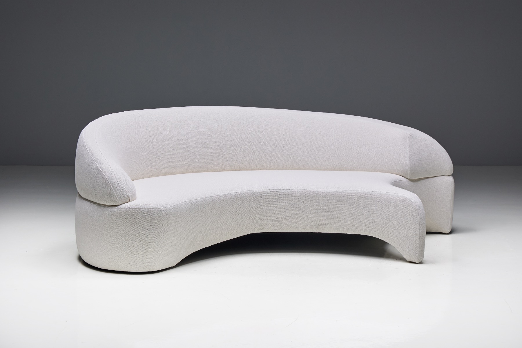Architectural modular sofa Kagan