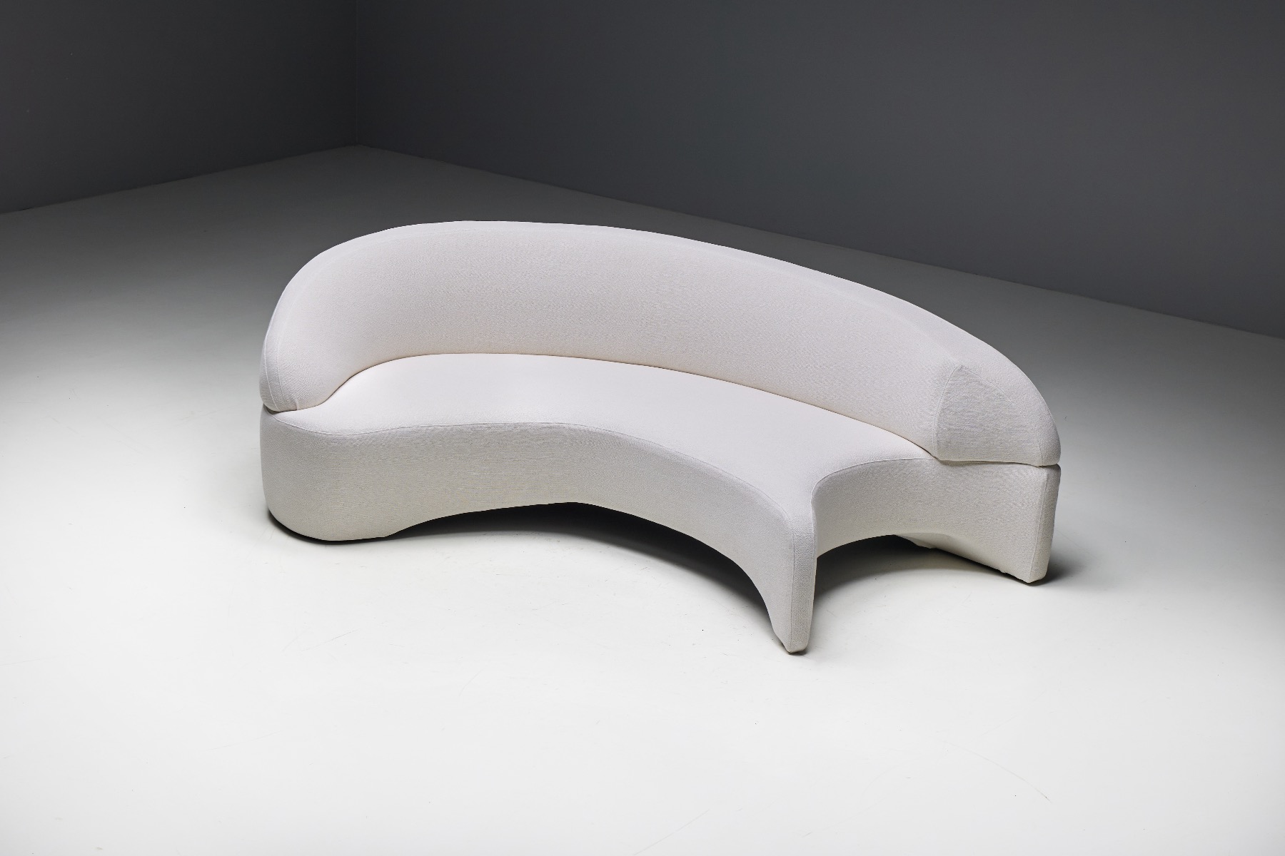 Modern collector Comete sofa