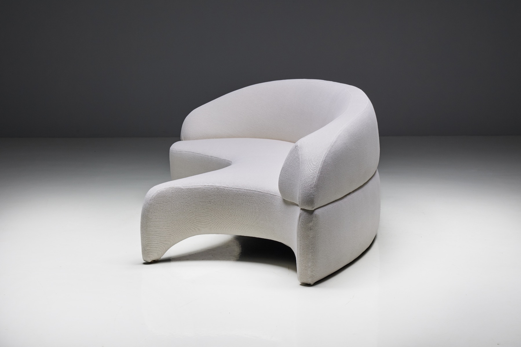 Statement Kagan modular sofa