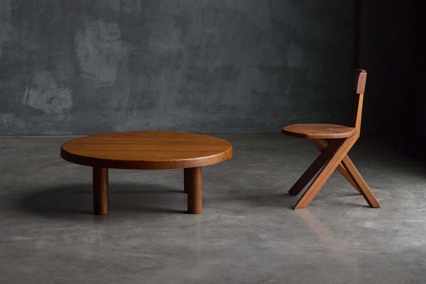 French modernist coffee table T02M by Chapo