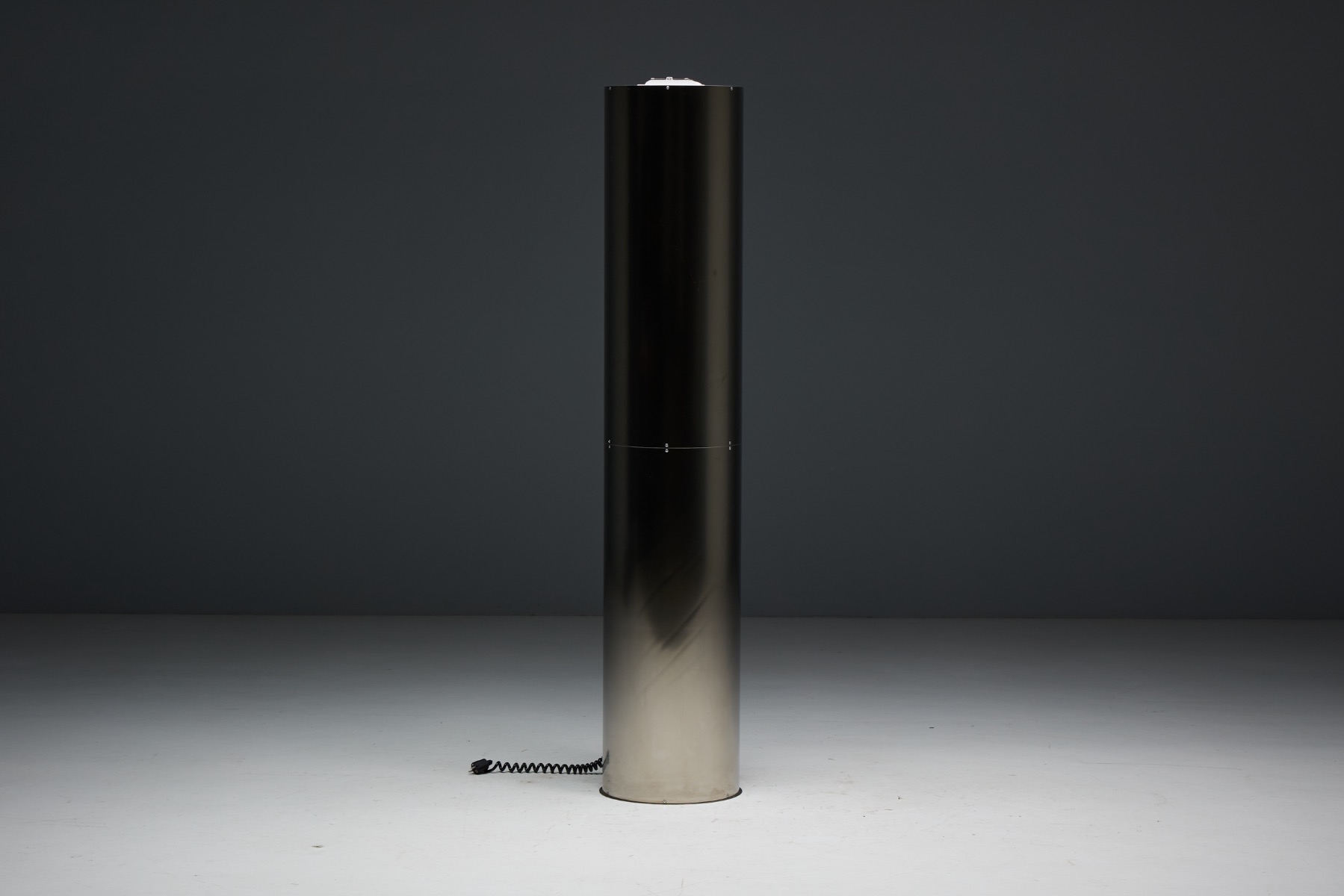 1970s architectural uplighter by Targetti in stainless steel