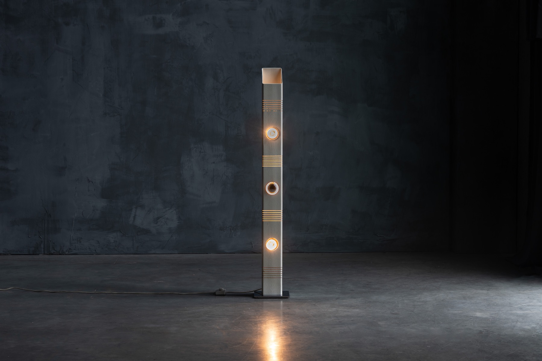 1970s Italian style floor lamp in Tronconi design