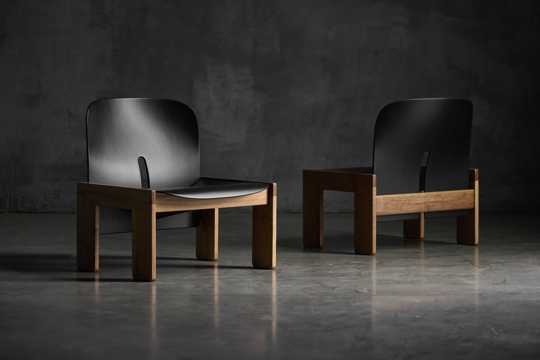 Mid century 925 Easy Chair produced by Cassina