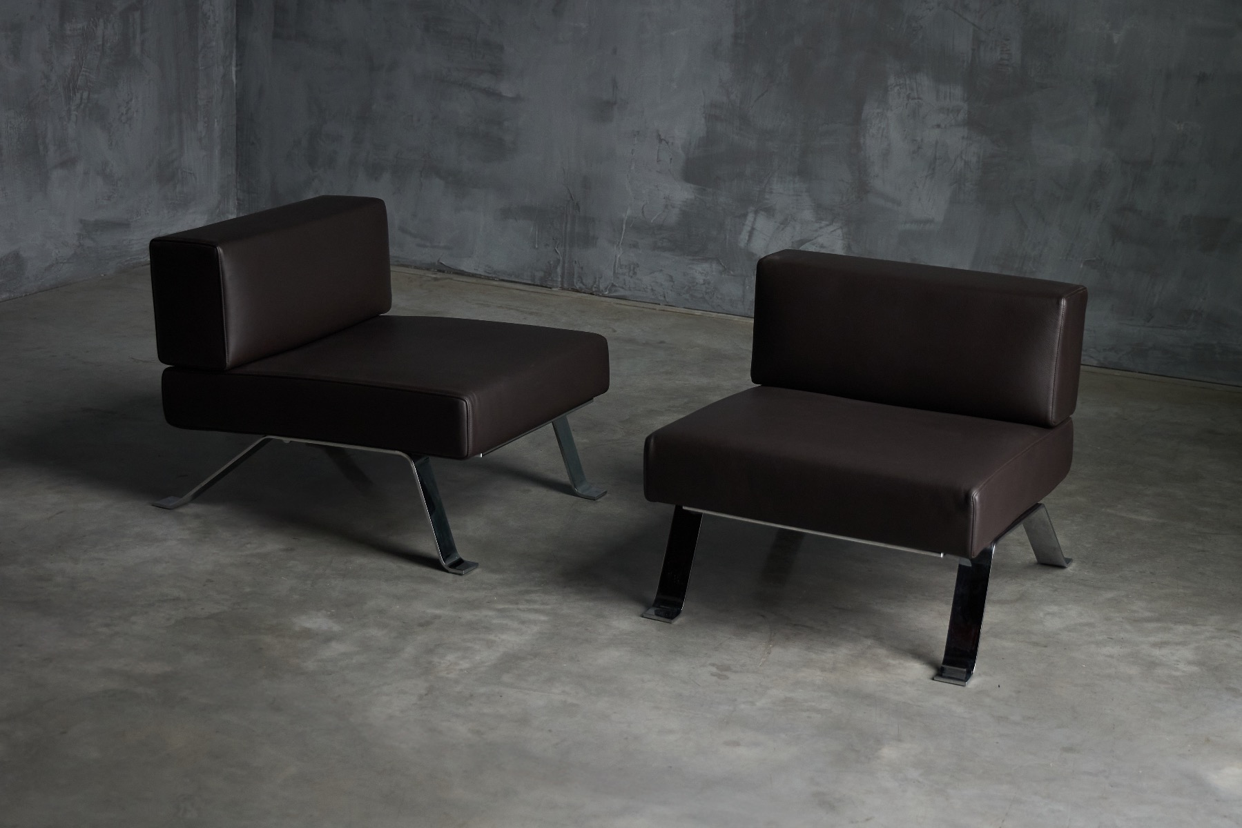 Contemporary Ombra lounge chair produced by Cassina