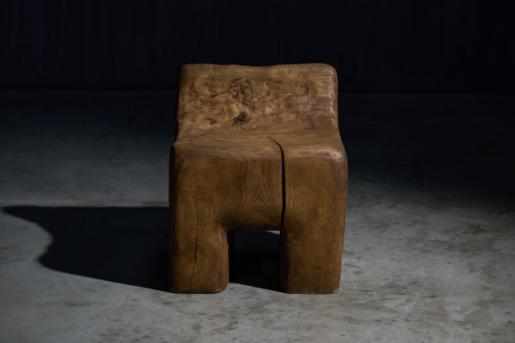 Expressive sculptural seating with brutalist design
