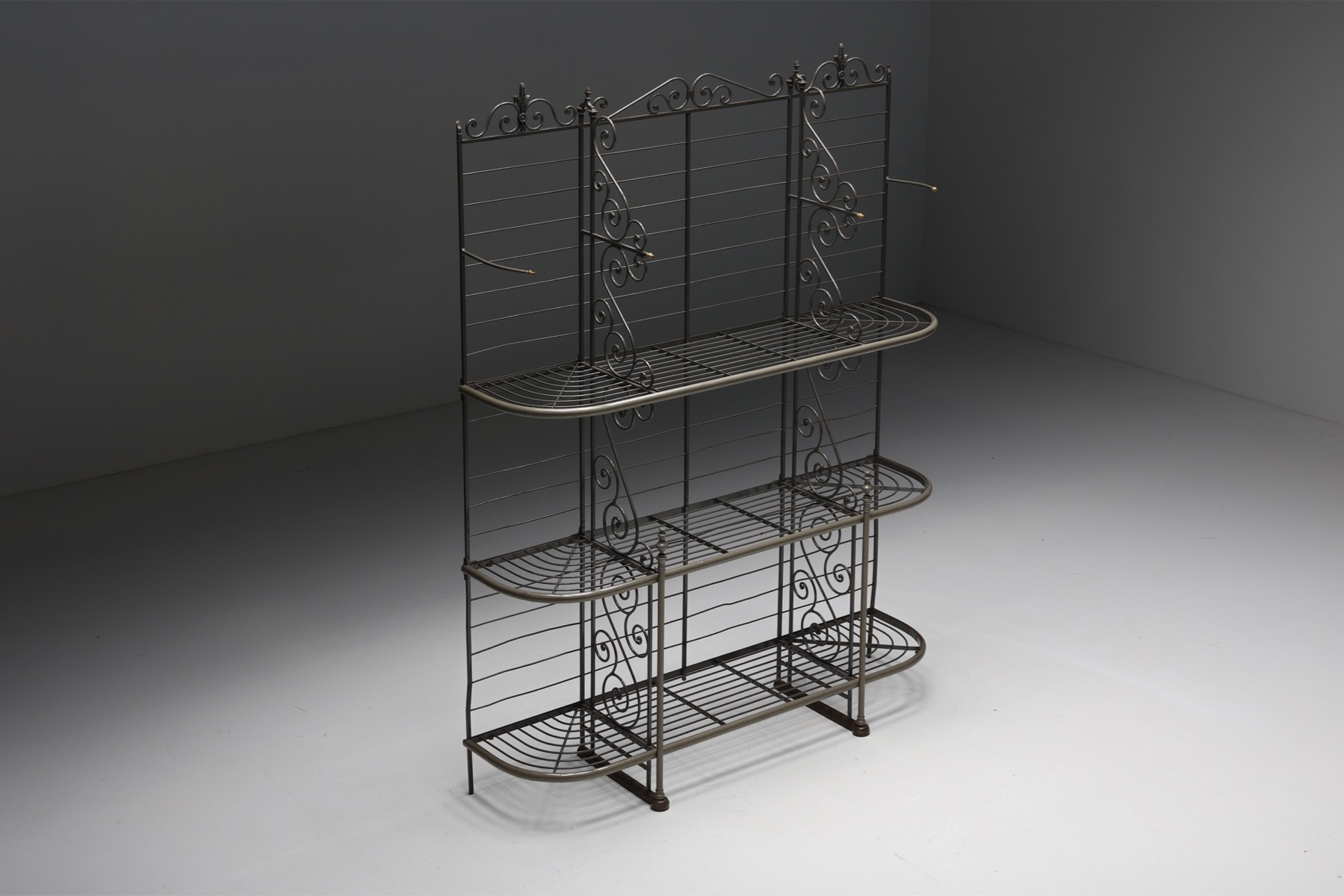 Industrial bakery rack in iron from the 1920s design