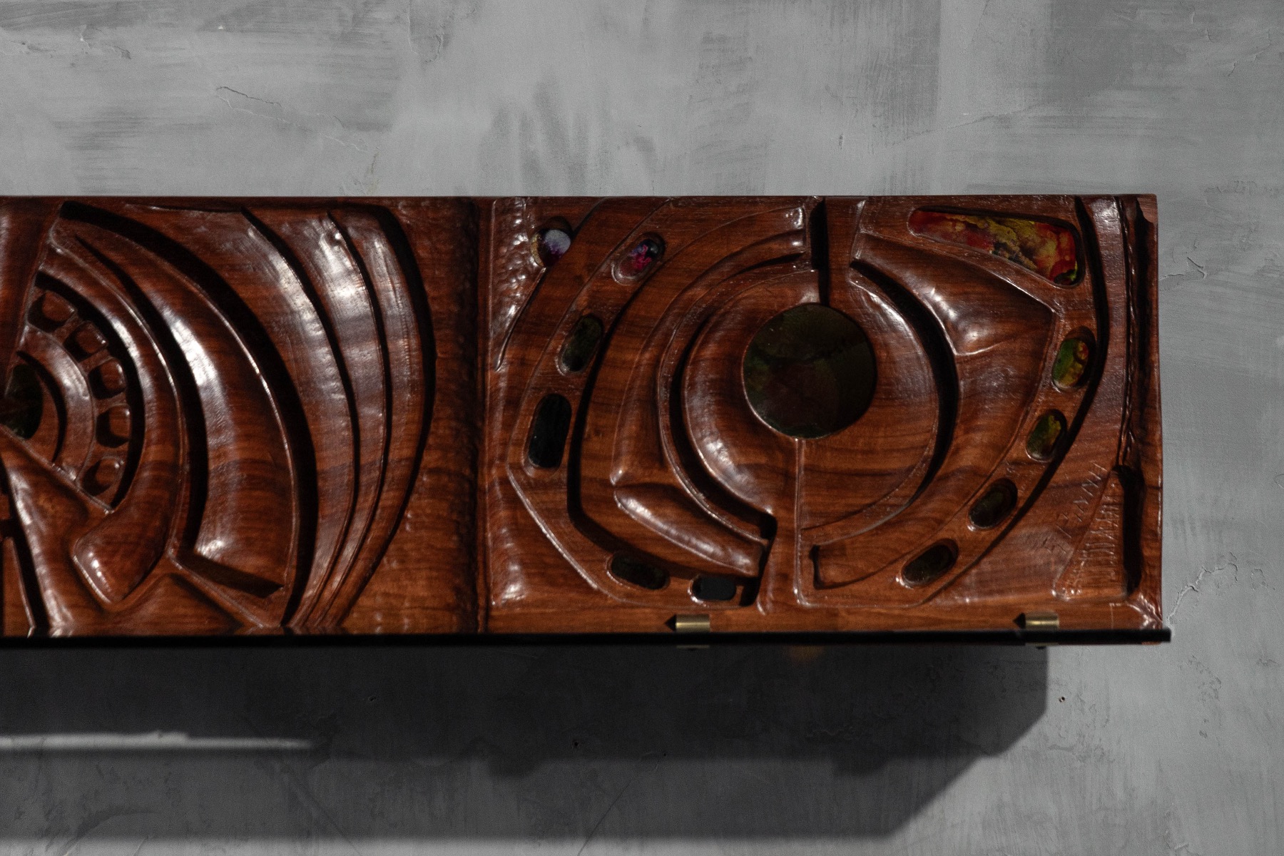 Mid century modern carved wood wall panel by Gianni Pinna from the 1970s  