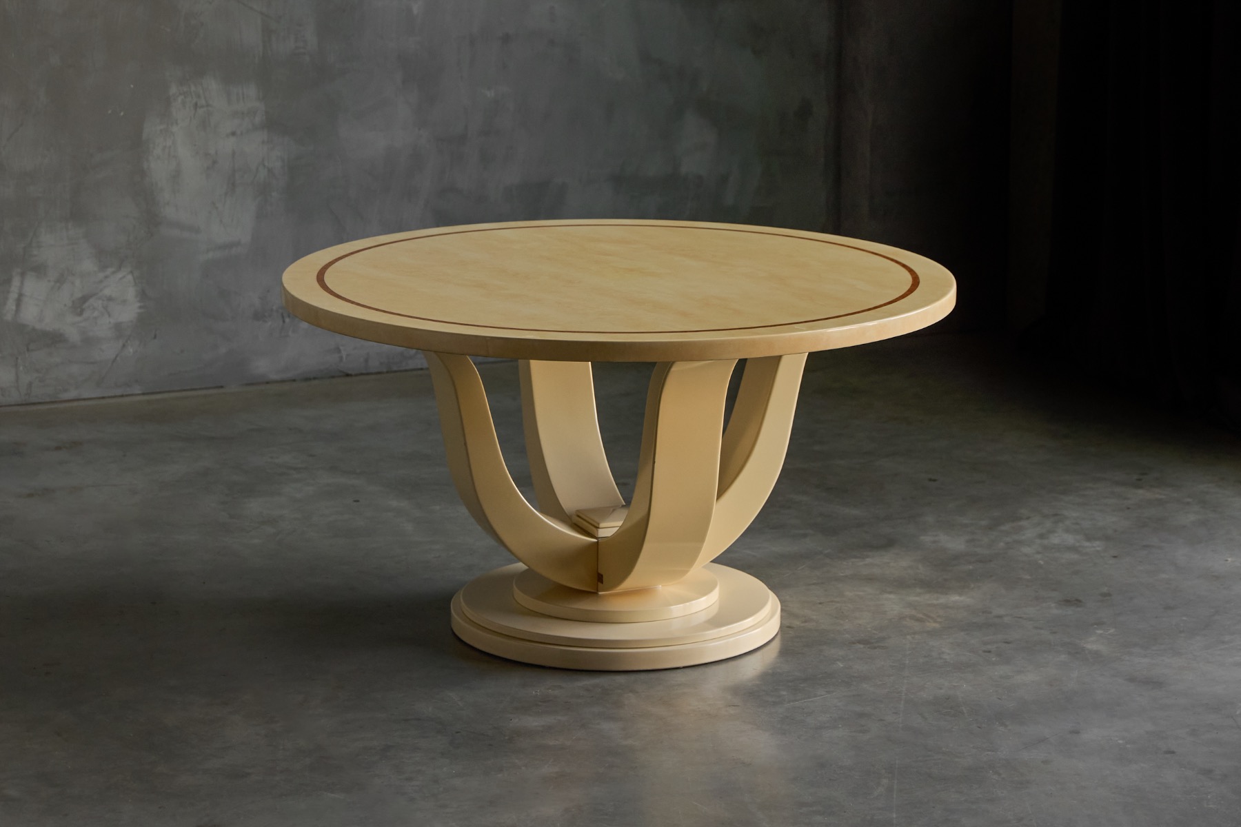 French modernist faux marble lacquered table from the 1970s