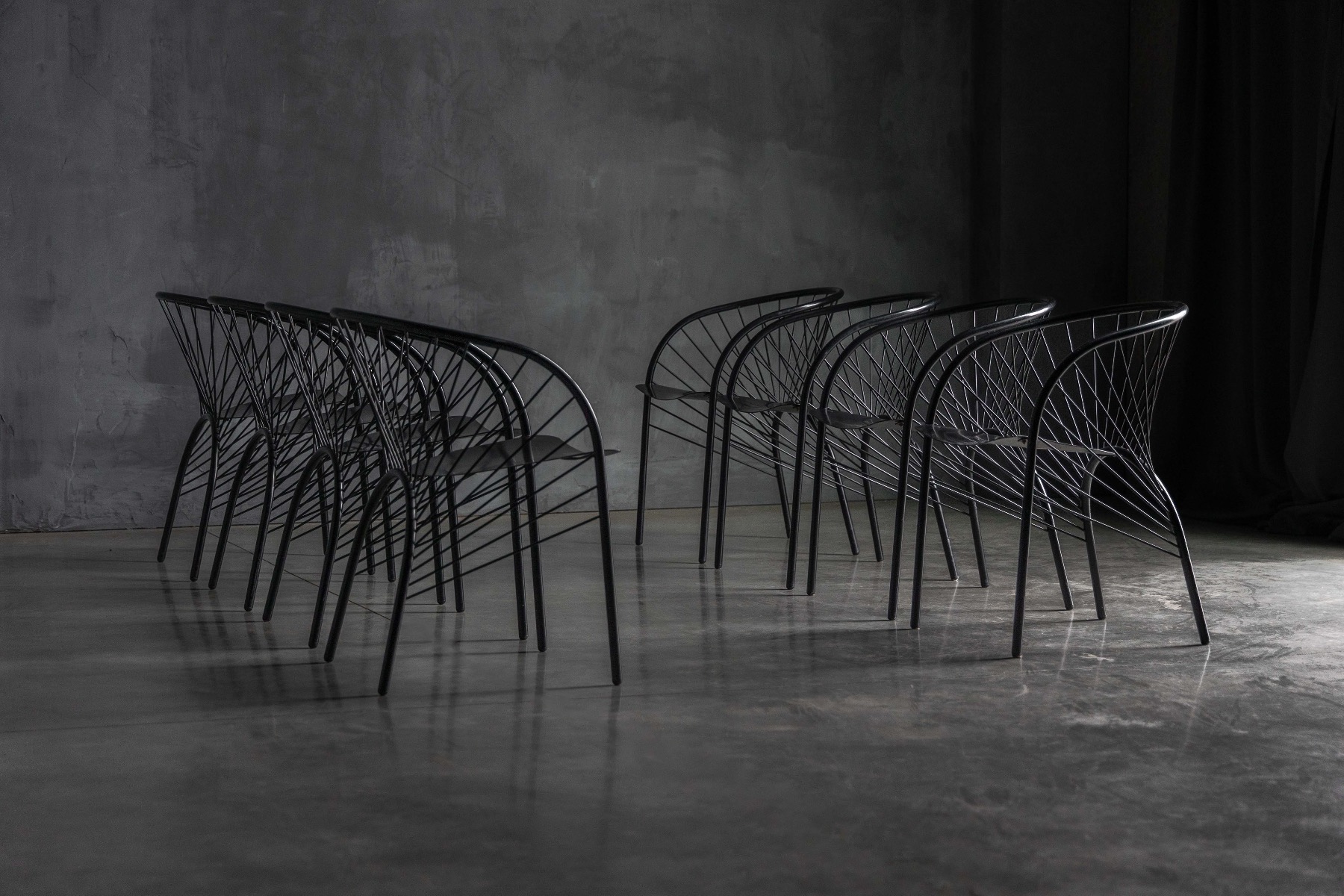 Sculptural 1980s Lizzie chair produced by Paolo Pallucco