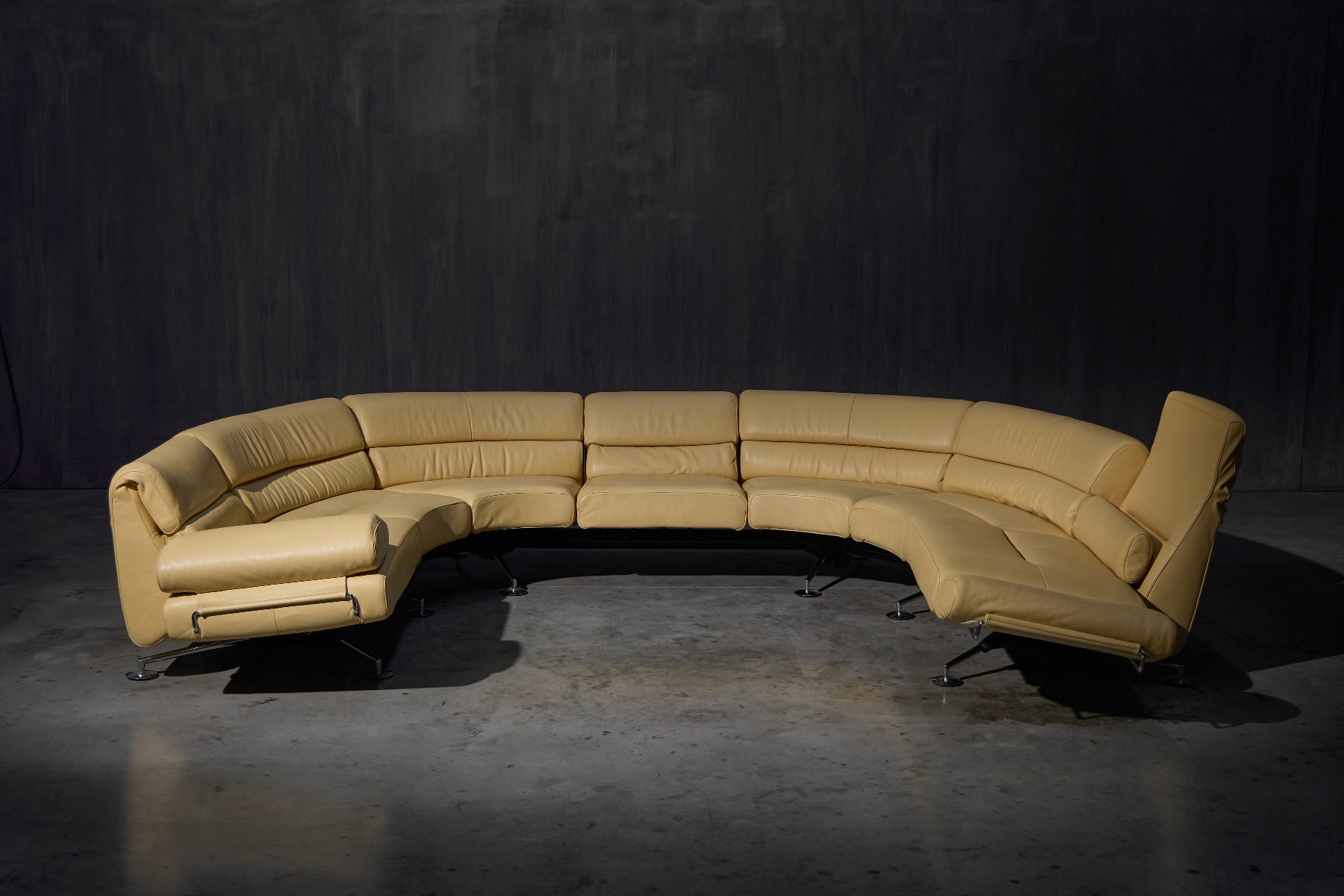 Swiss design sofa model DS-470 by Thomas Althaus